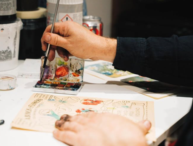 Artist Adam Bridland painting workshop at uk luxury retreat