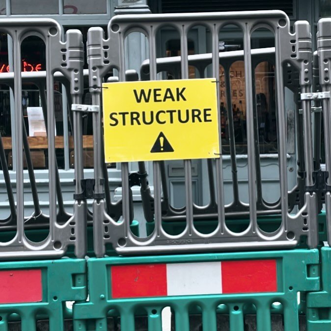 Today&rsquo;s editorial warning 

#writing #writingtips #editing #storystructure