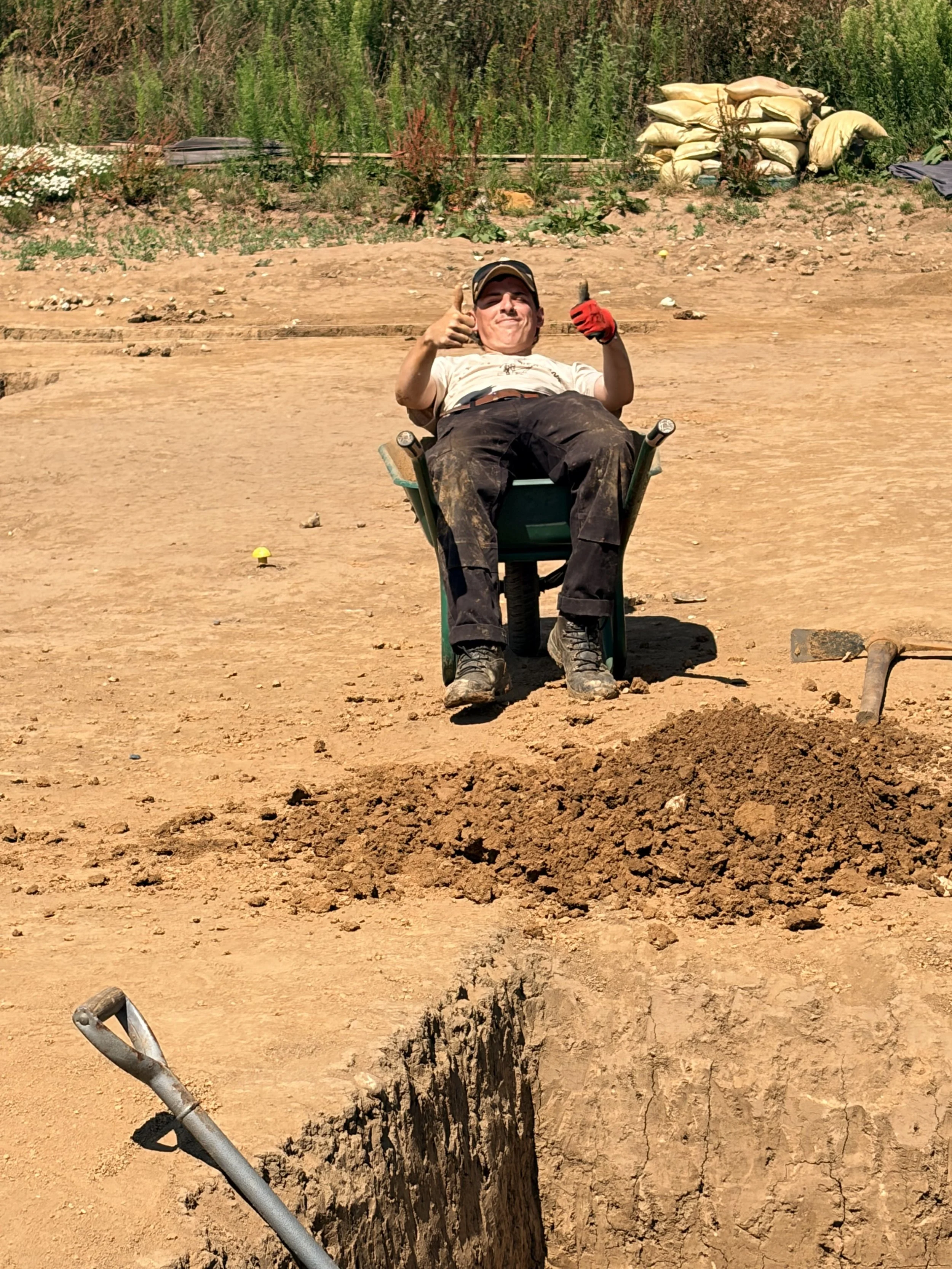 Blake Galloway Site Supervisor takes a well earned rest!
