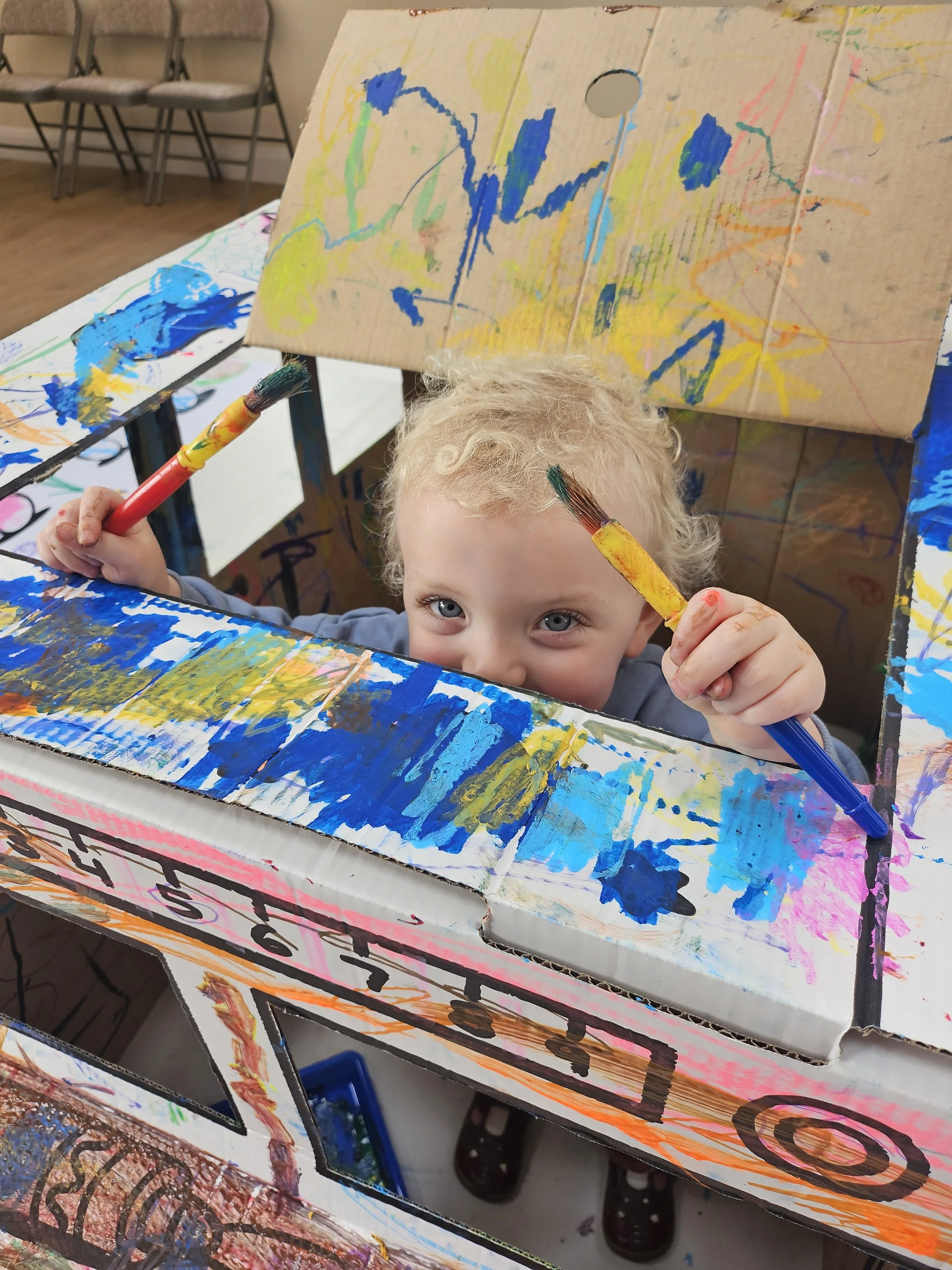 LITTLE ART CLUB