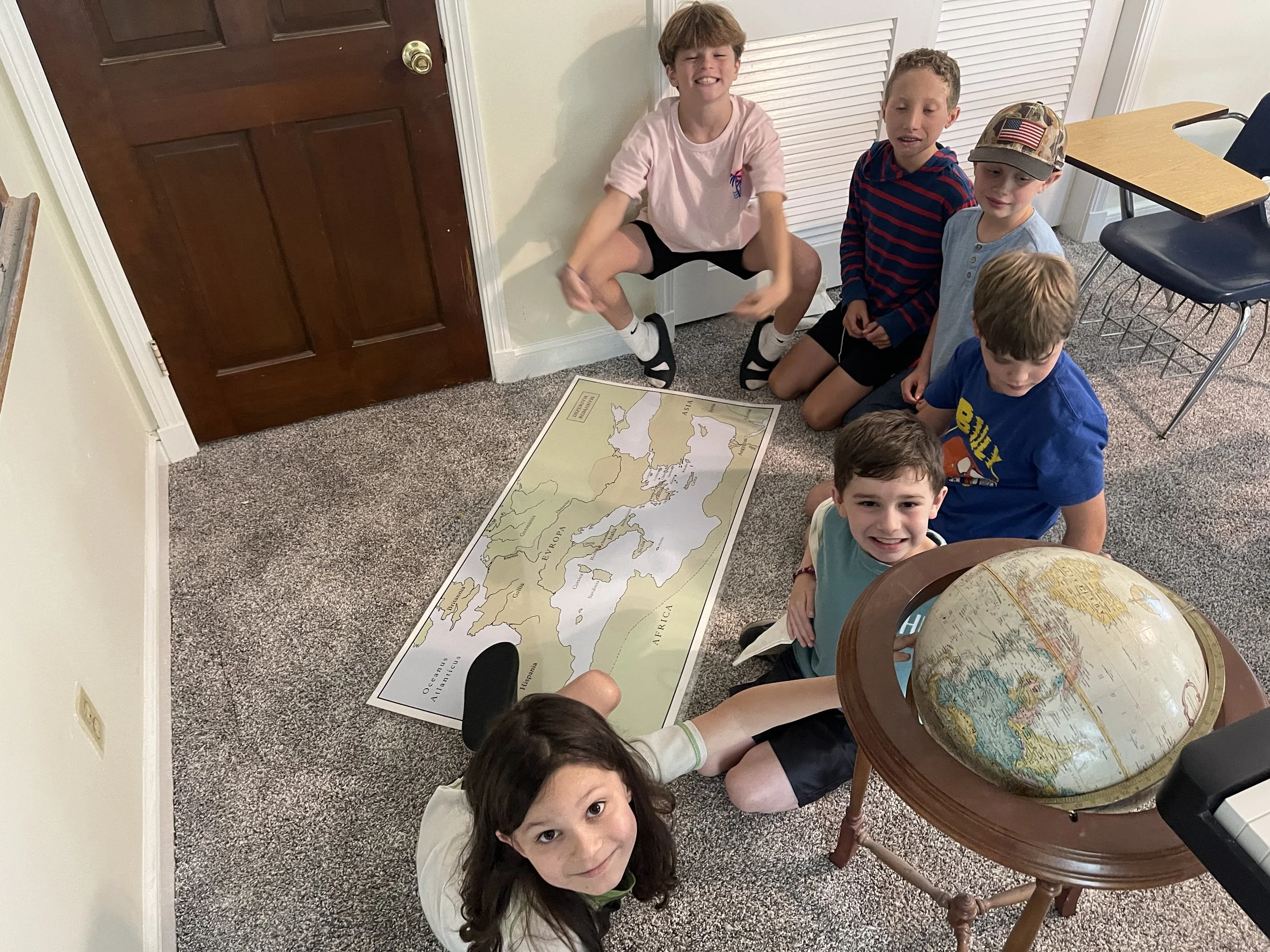 Beginner Latin: Level 1 (3rd-6th Grade, Spring '26)