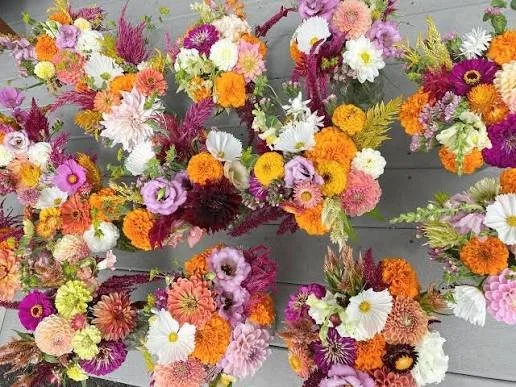 STEMS: Bouquet Workshop