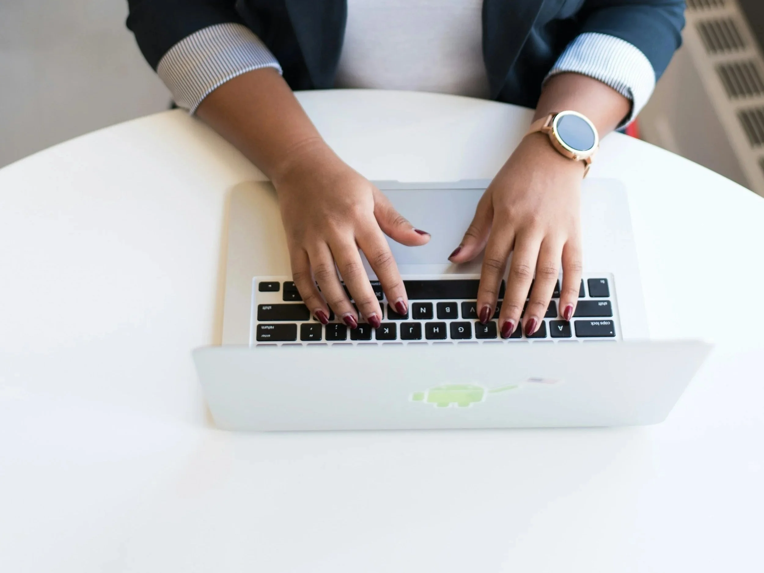 Why you should use Honeybook lead forms instead of Google Forms