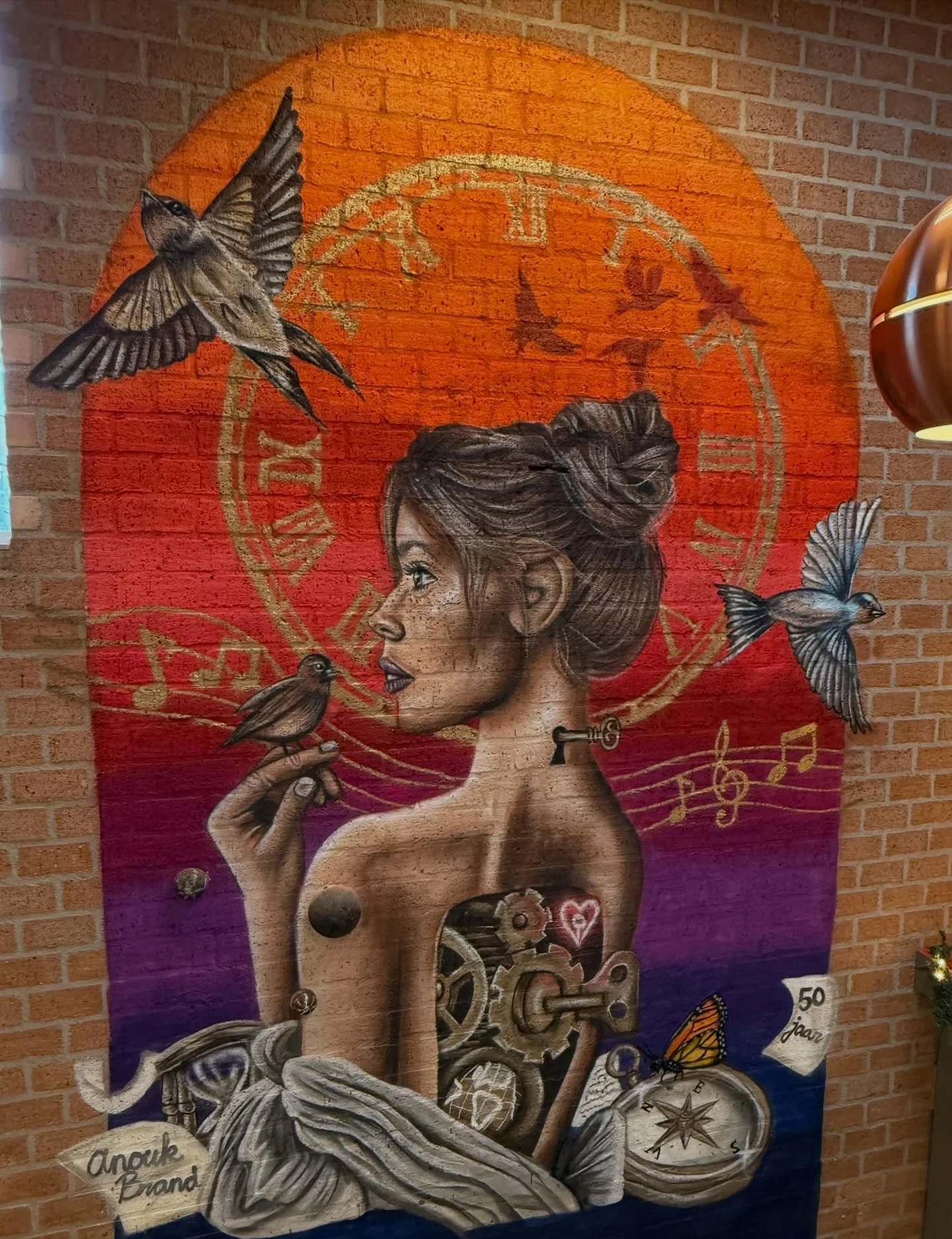 The mural I created at my old high school&hellip; and let me tell you, painting on this type of brick was HARD.. a real challenge 🤭, it absorbs so much paint! But I thrive on impossible tasks ☝🏼. Always prep your walls👏🏽 Students sent me their de