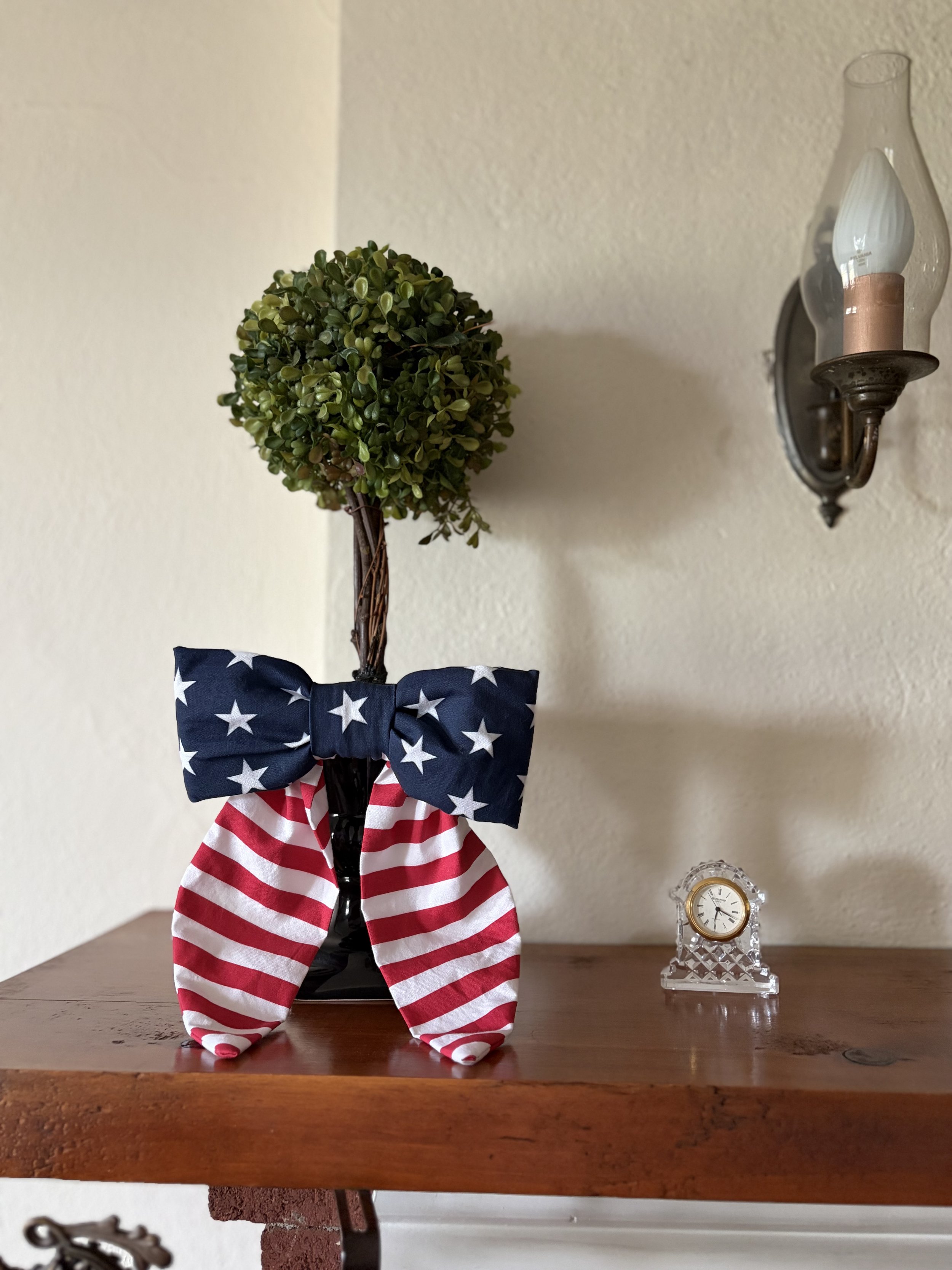 Stars & Stripes Medium Bow
