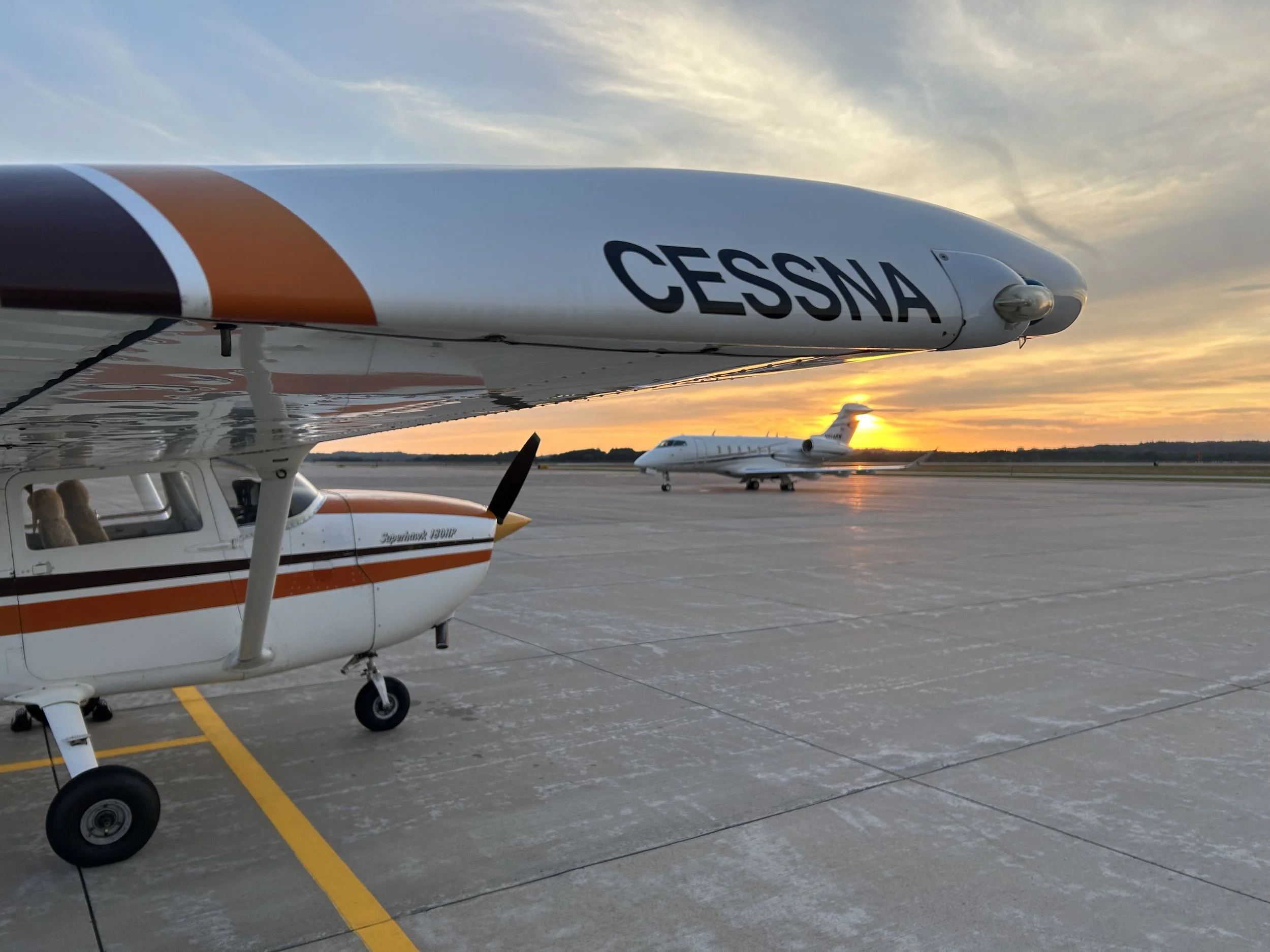 N29239 Cessna Sunset.jpg