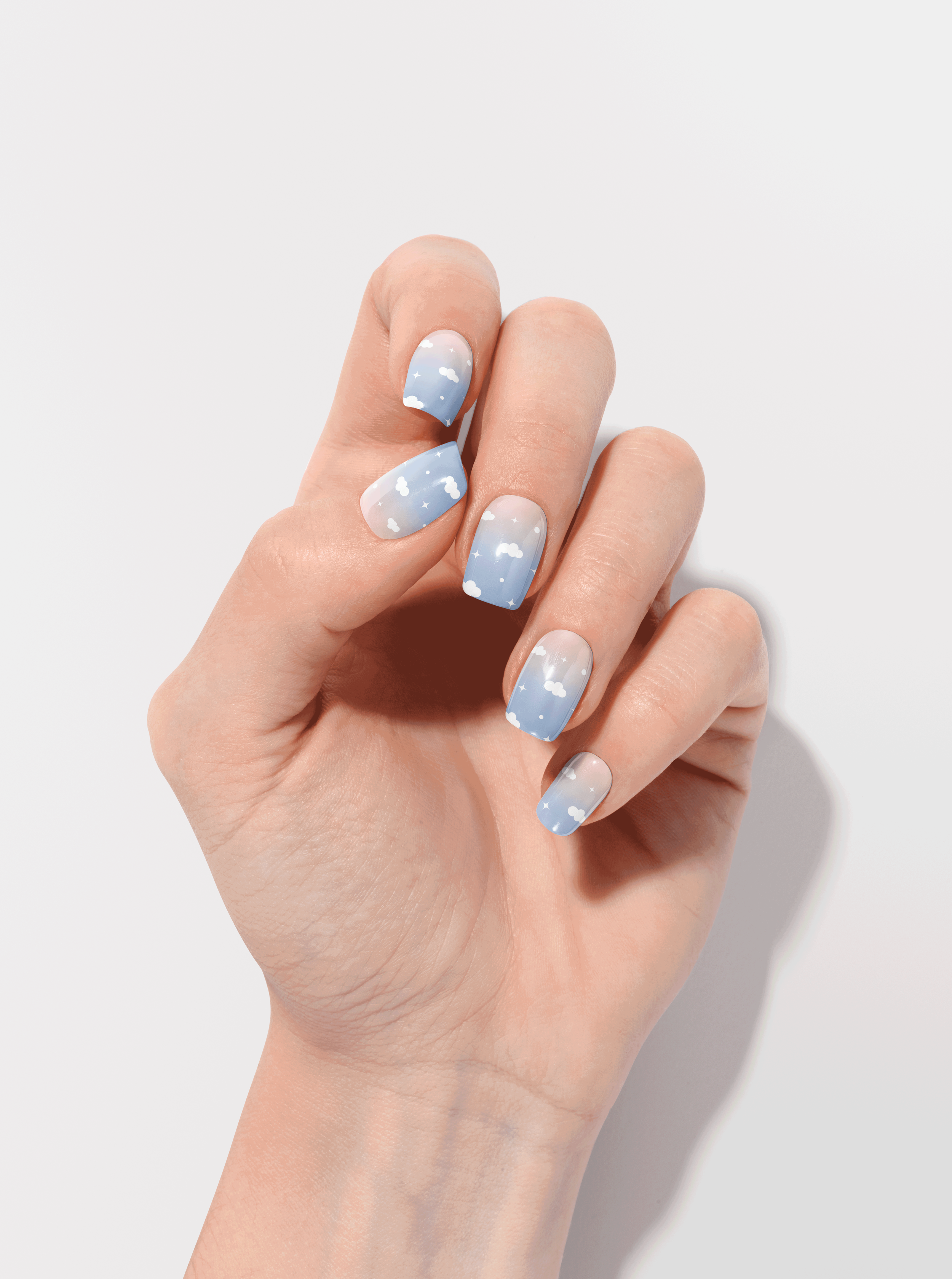 Squoval-Nails-Cloud-Nine-GreyBG-web.png