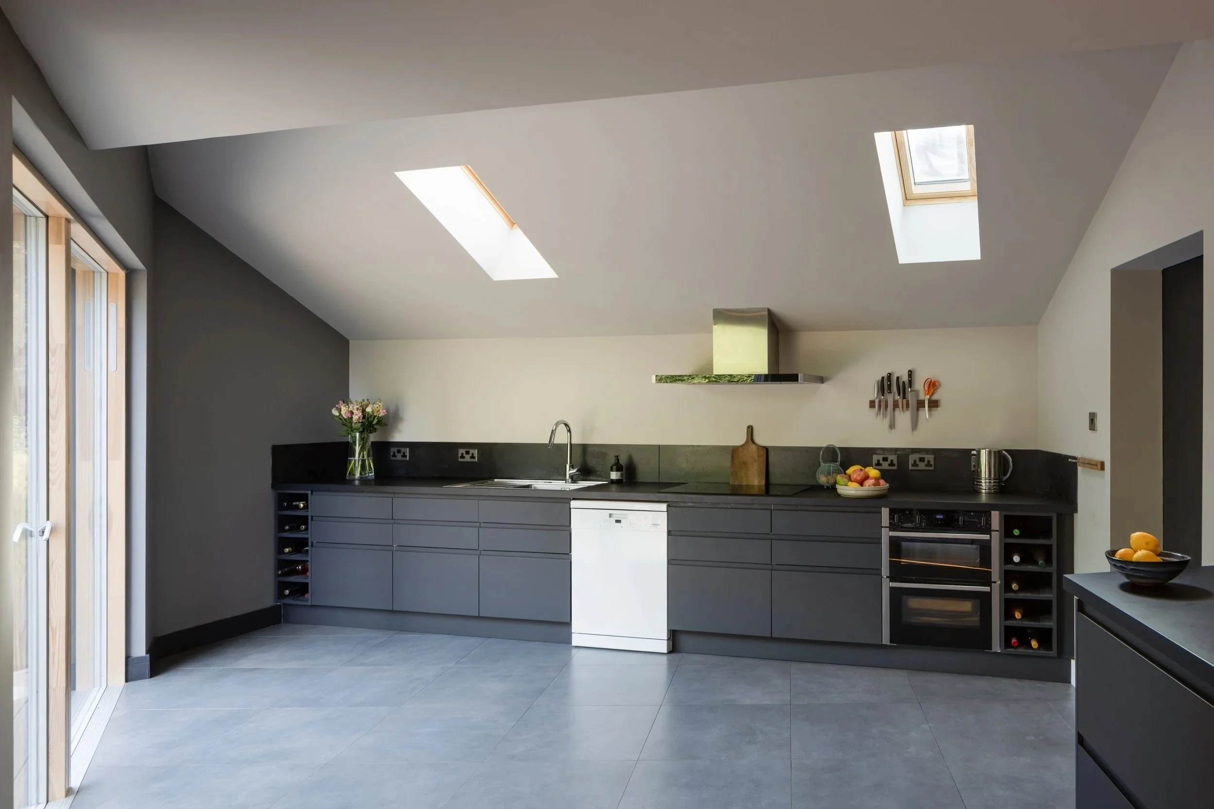 Ashridge Crescent - Photography David Valinsky