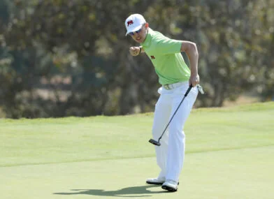 World No.8 Amateur Signs with Modest! Golf