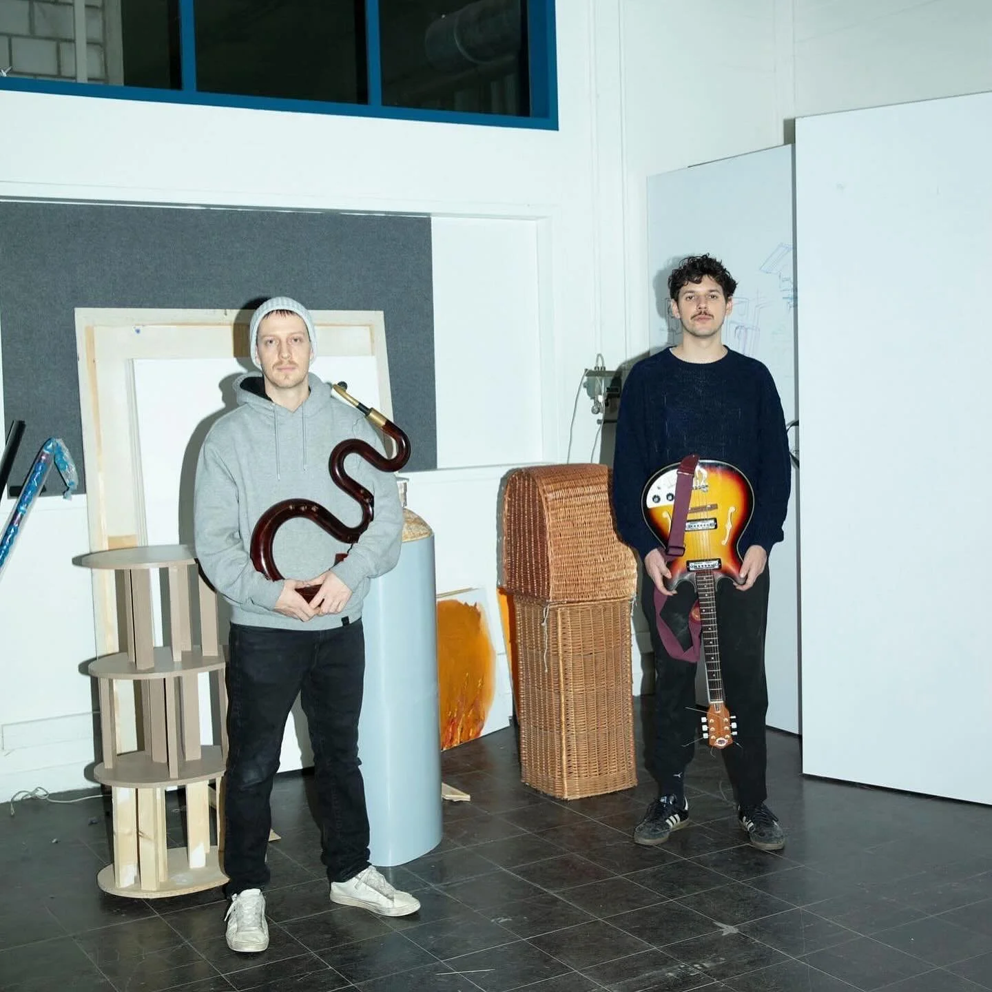 Halloo, we are hello pillow, tomorrow we&rsquo;ll be playing in Trondheim as part of a duo series happening in R&aring;dhussalen, Hovedbiblioteket, in case you are around and want to come! :)
We are playing alongside two fantastic duos from Norway, V