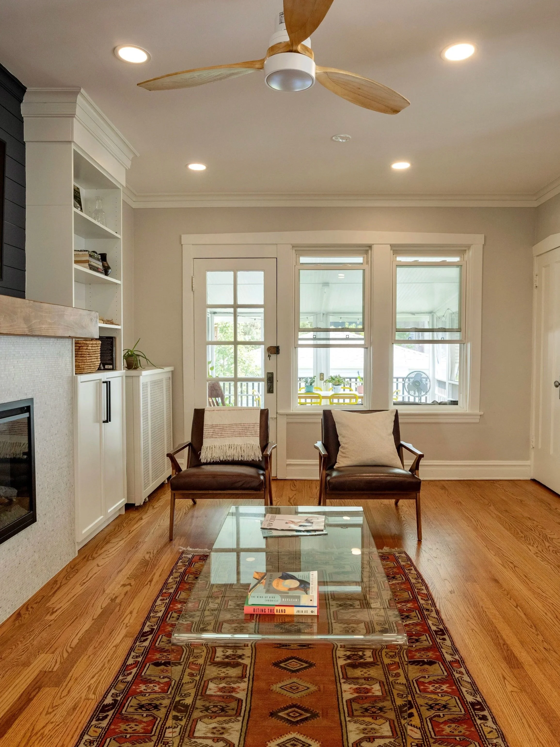 Drake Street Family Room & Kitchen