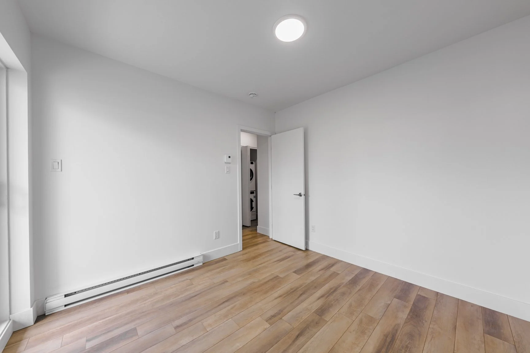 7855 Delorimier-4.5-16.jpg