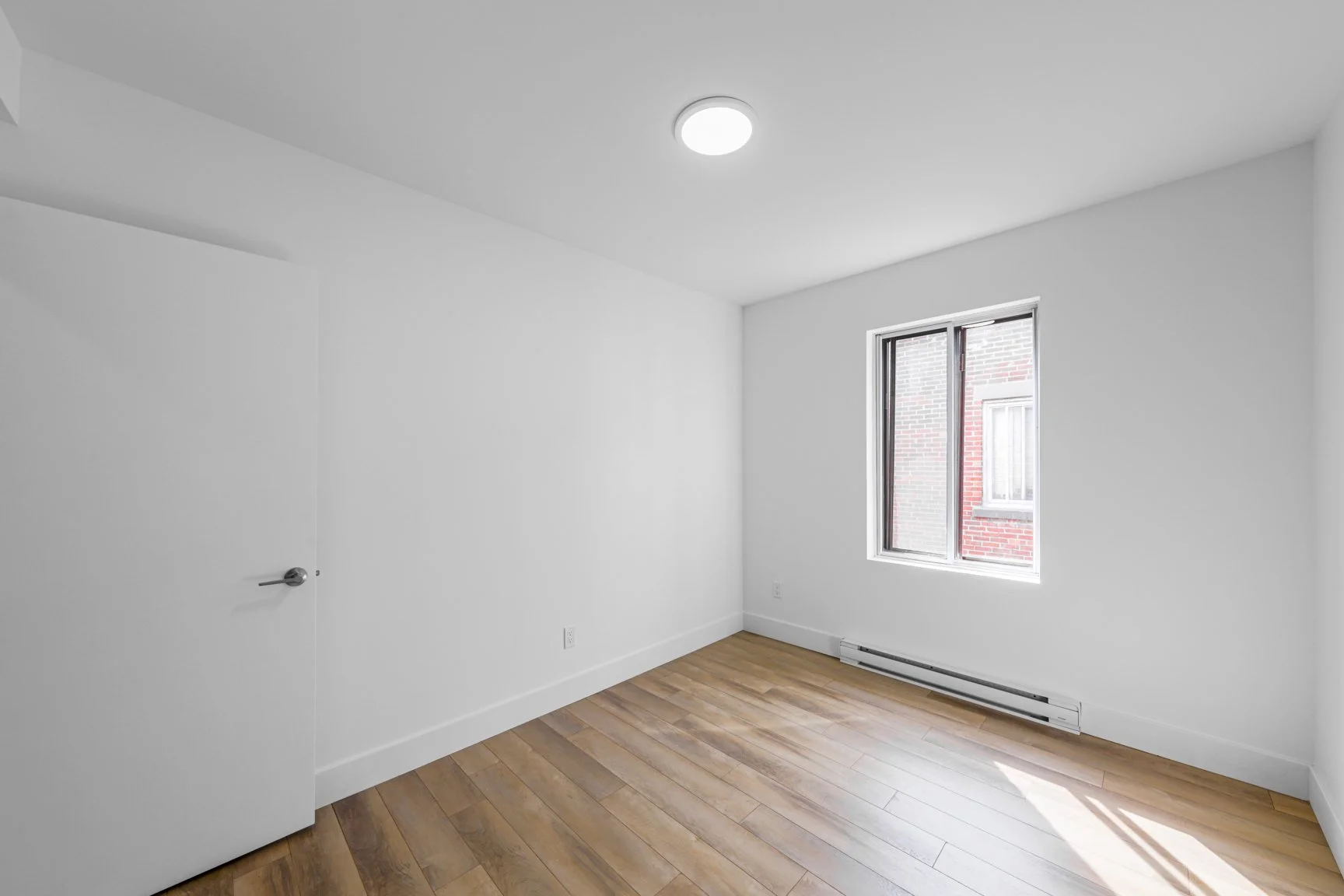 7855 Delorimier-4.5-10.jpg