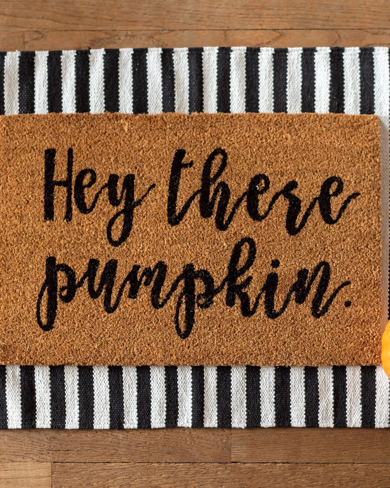 Happy Halloween, pumpkin! 🎃🖤 

While you&rsquo;re enjoying the candy&hellip; don&rsquo;t forget Christmas is right around the corner ✨🍷 

Start booking your holiday hosting cleans today and stress less this season 📲

📧 info@sweepcleaners.ca
🌐 w