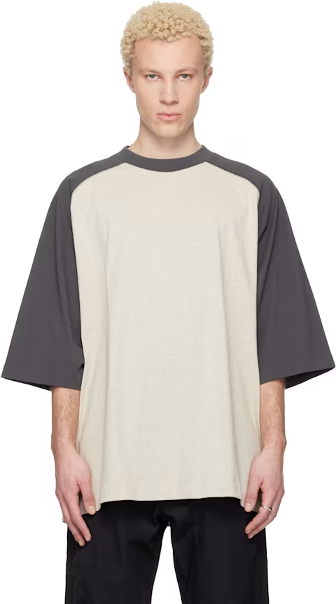 Fear of God ESSENTIALS Gray Signature Baseball T-shirt