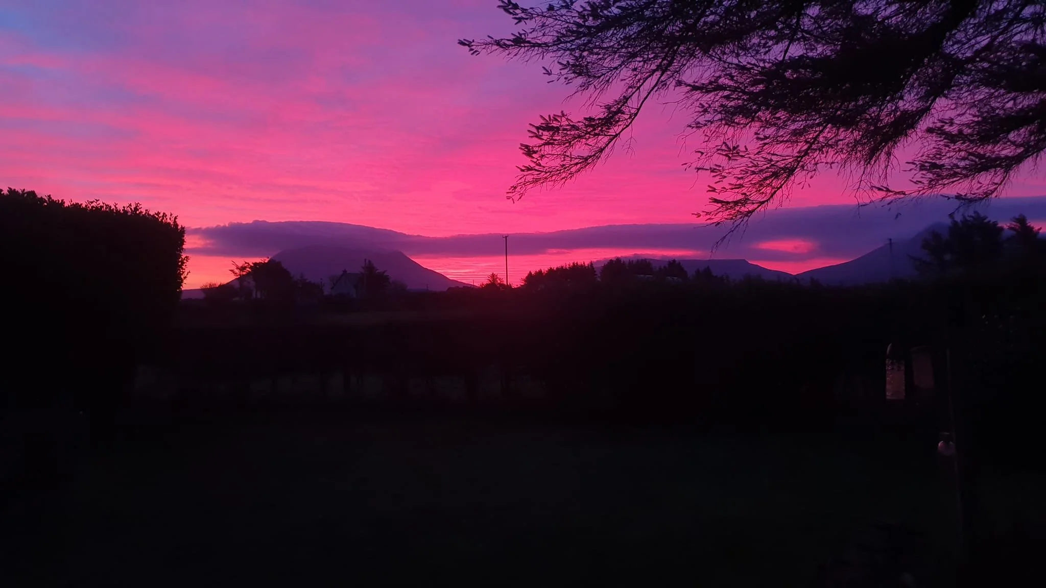 Mad sunrise this morning 😯🤯🤗