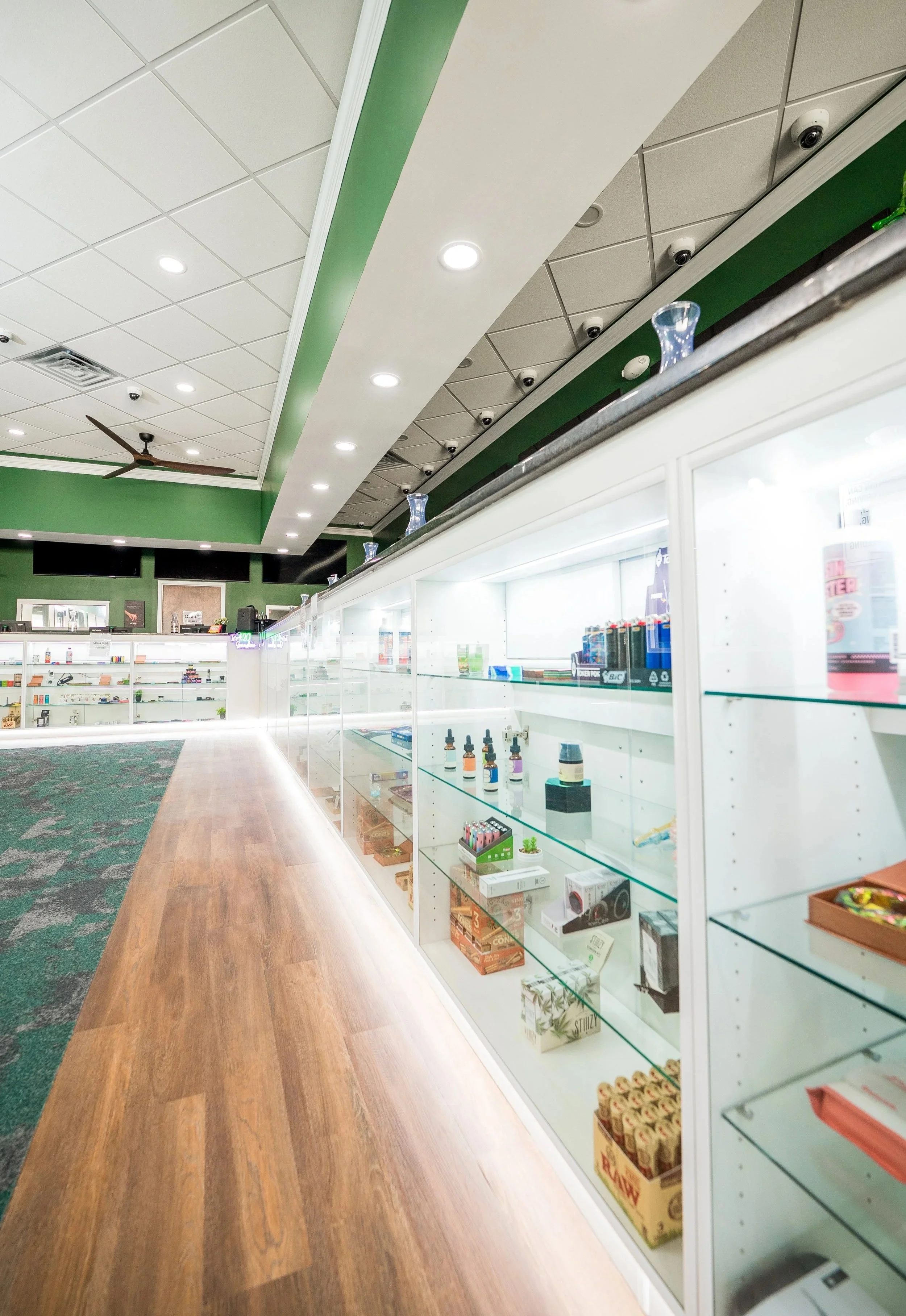 The+Dispensary+Retail+Buildout-04.jpg