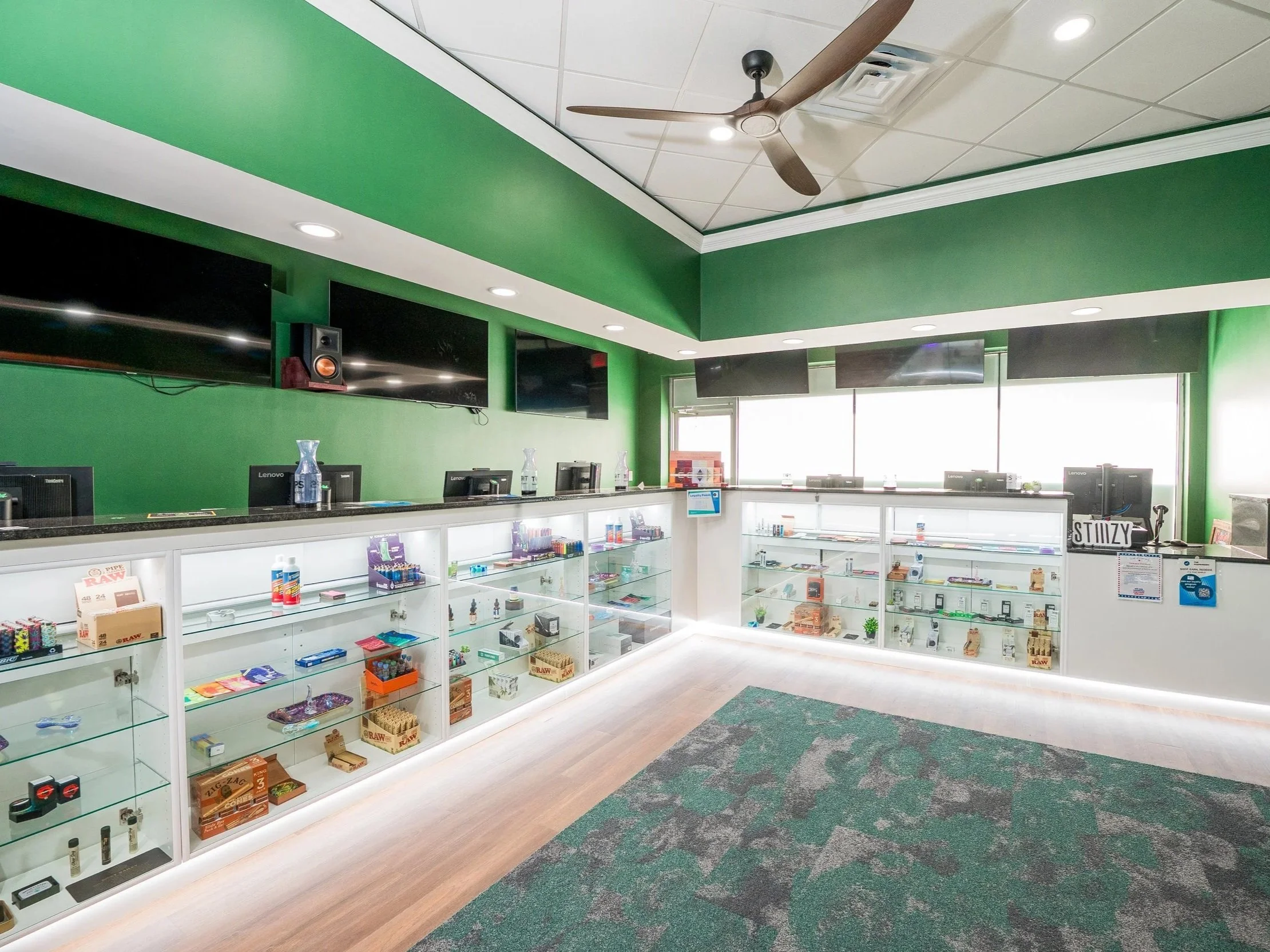 The+Dispensary+Retail+Buildout-03.jpg