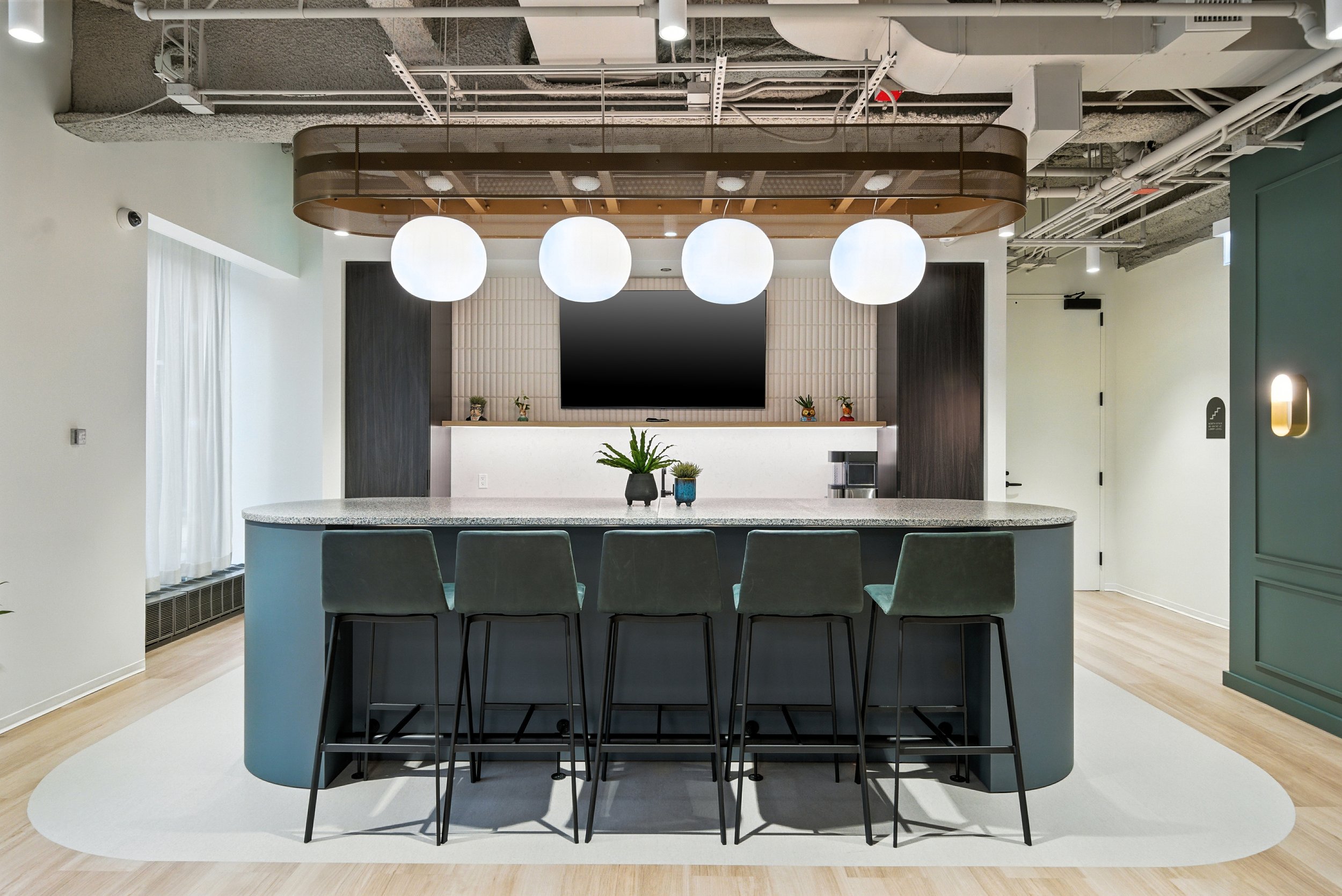 33 N Dearborn Amenity-21.jpg