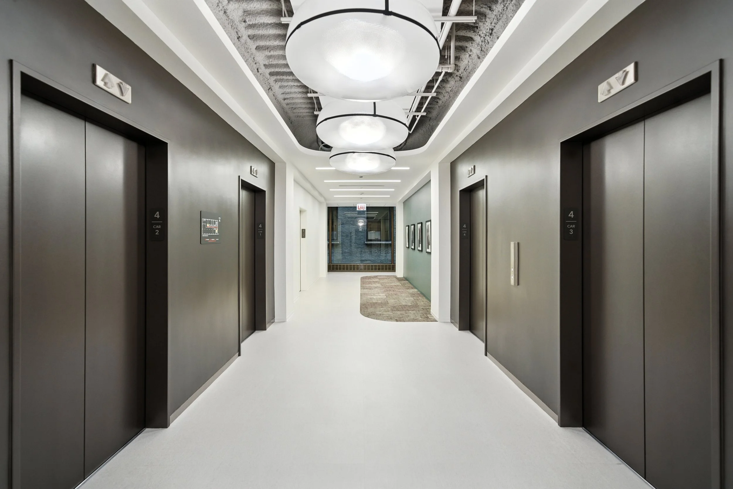 33 N Dearborn Amenity-11.jpg