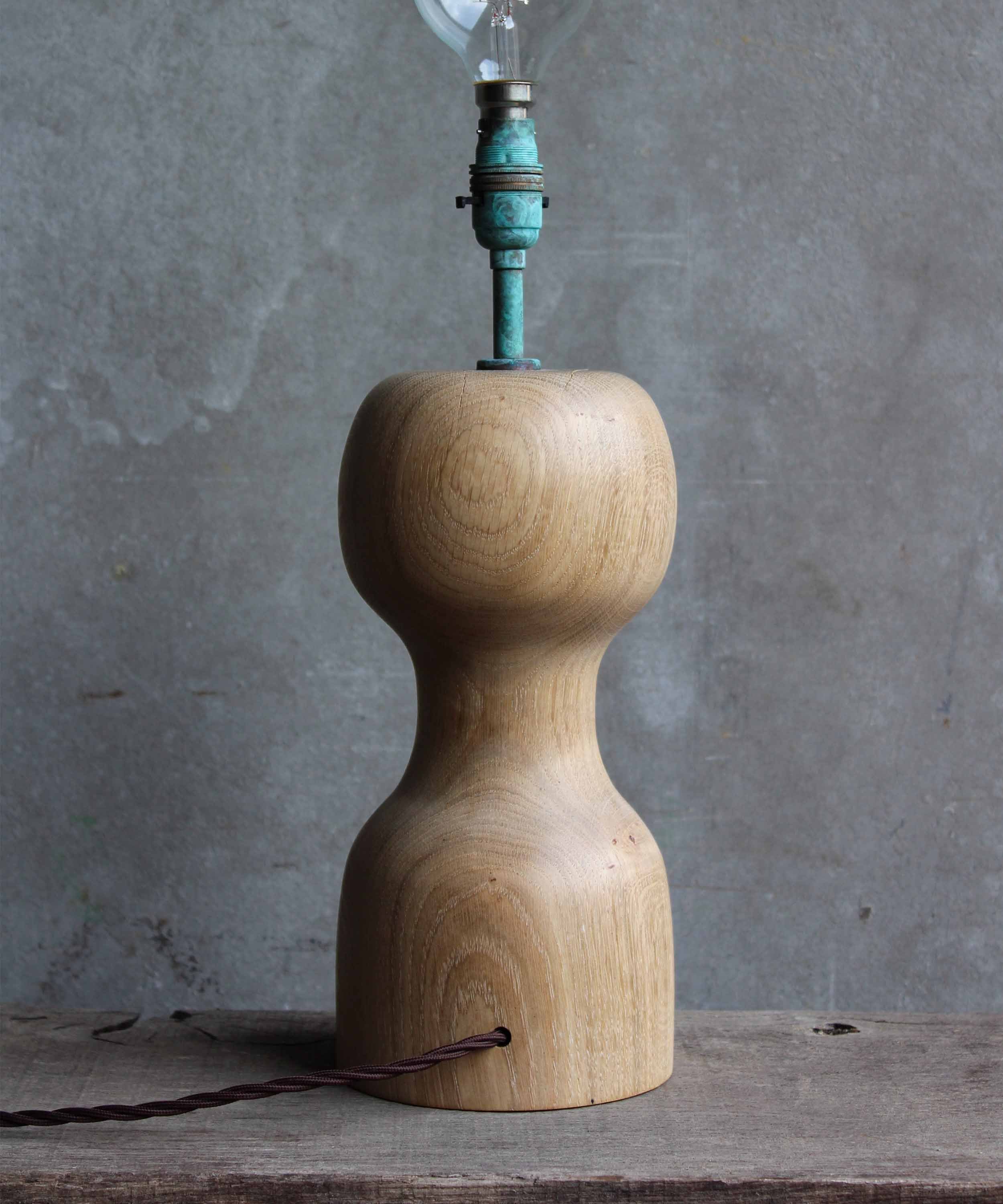 bobbin lamp v2 context 8.jpg