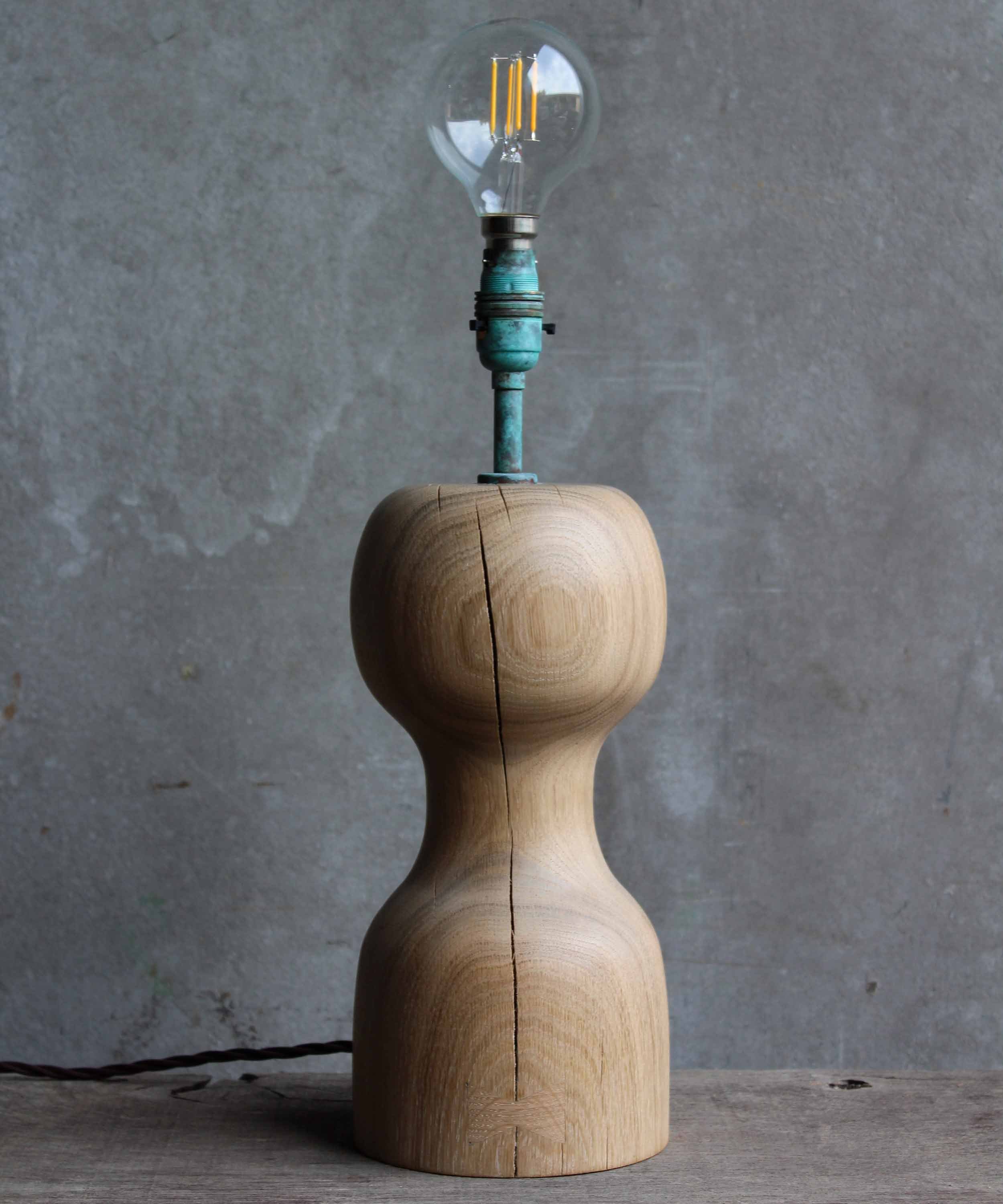 bobbin lamp v2 context 7.jpg