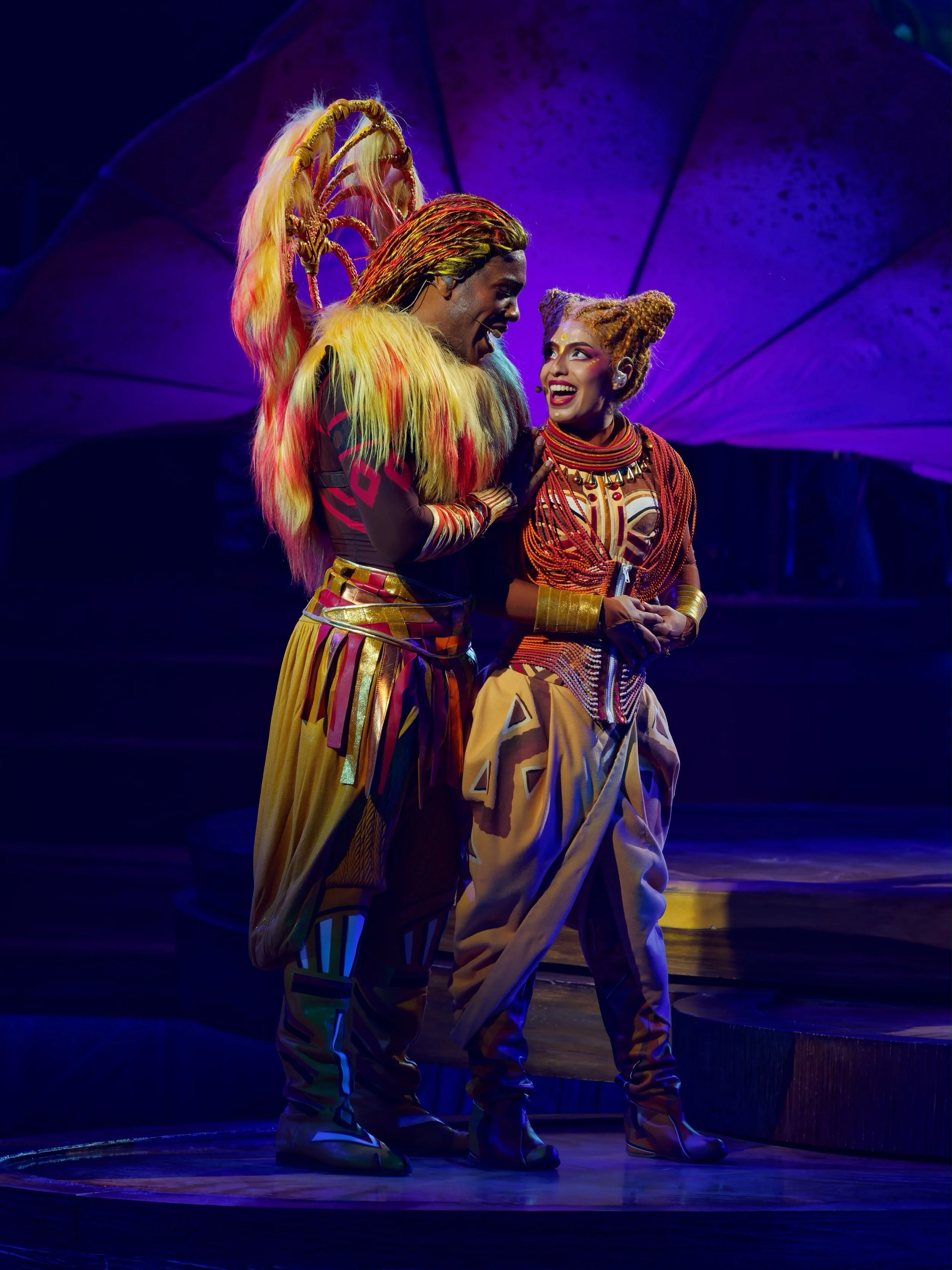 A fantastic shot of Alexandra currently playing Nala in The Lion King Rhythms Of The Pride Lands, DisneyLand Paris🦁👏❤️