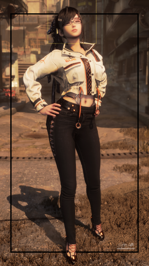 StellarBladeEVEPantsSmugTall.png
