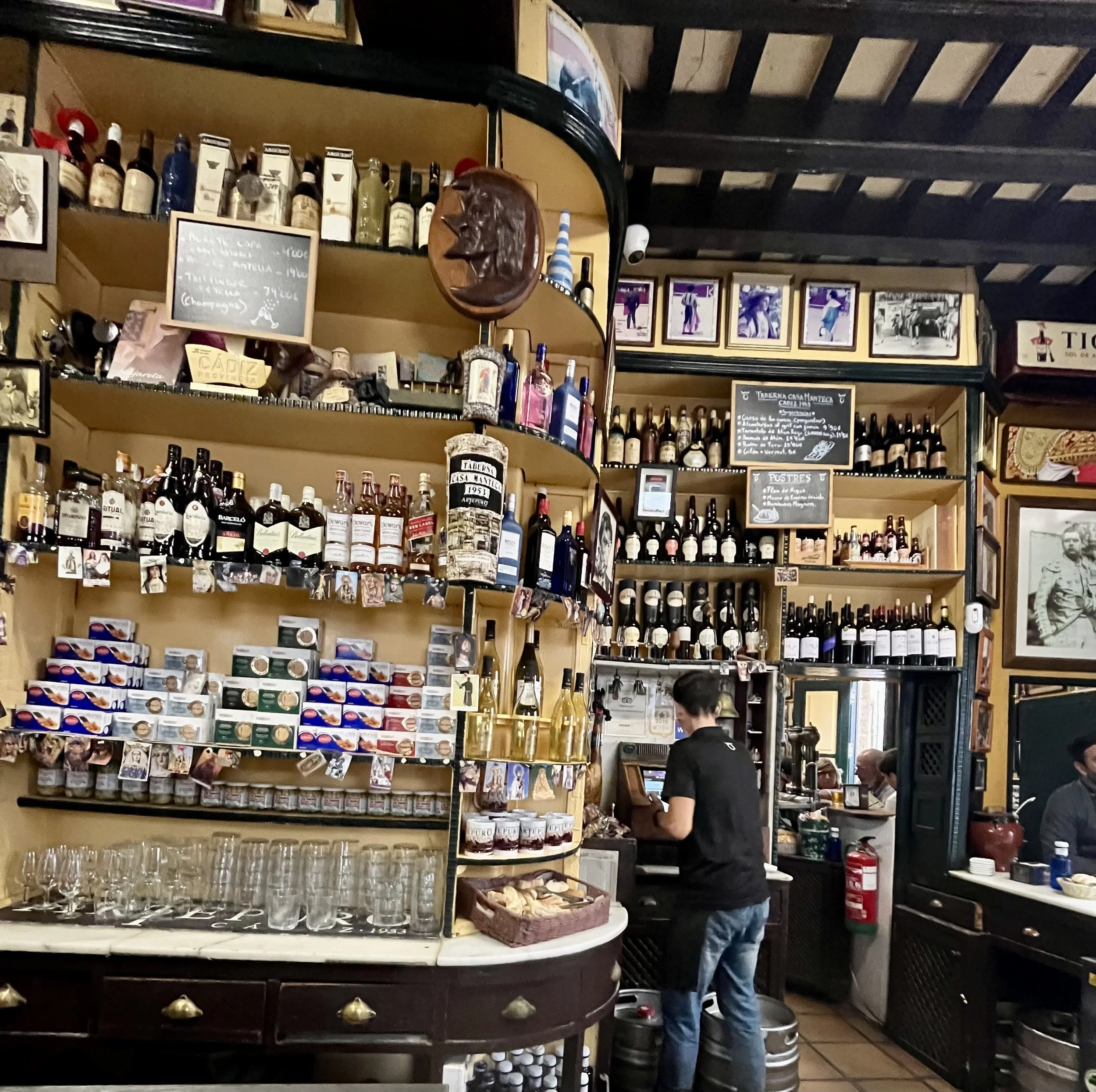 Taberna Manteca Cadiz Credit: Jill Petzinger