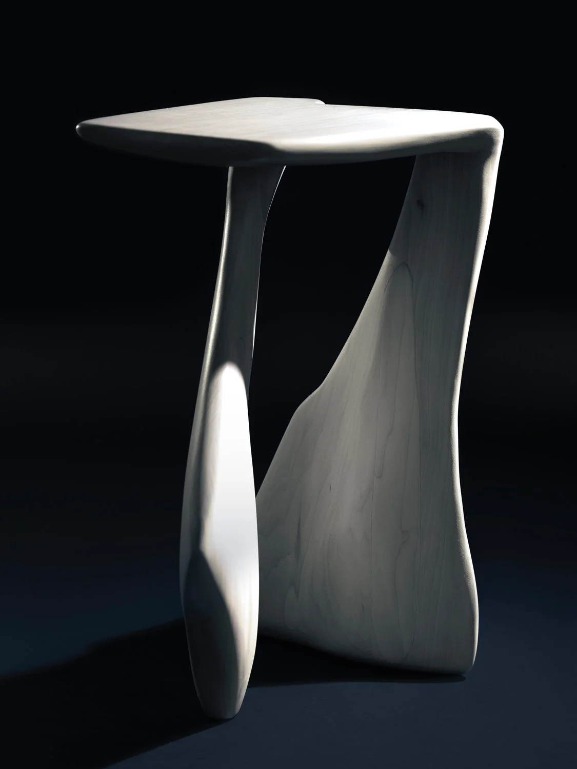 Rootless Side Table by Yelyzaveta Rudenok