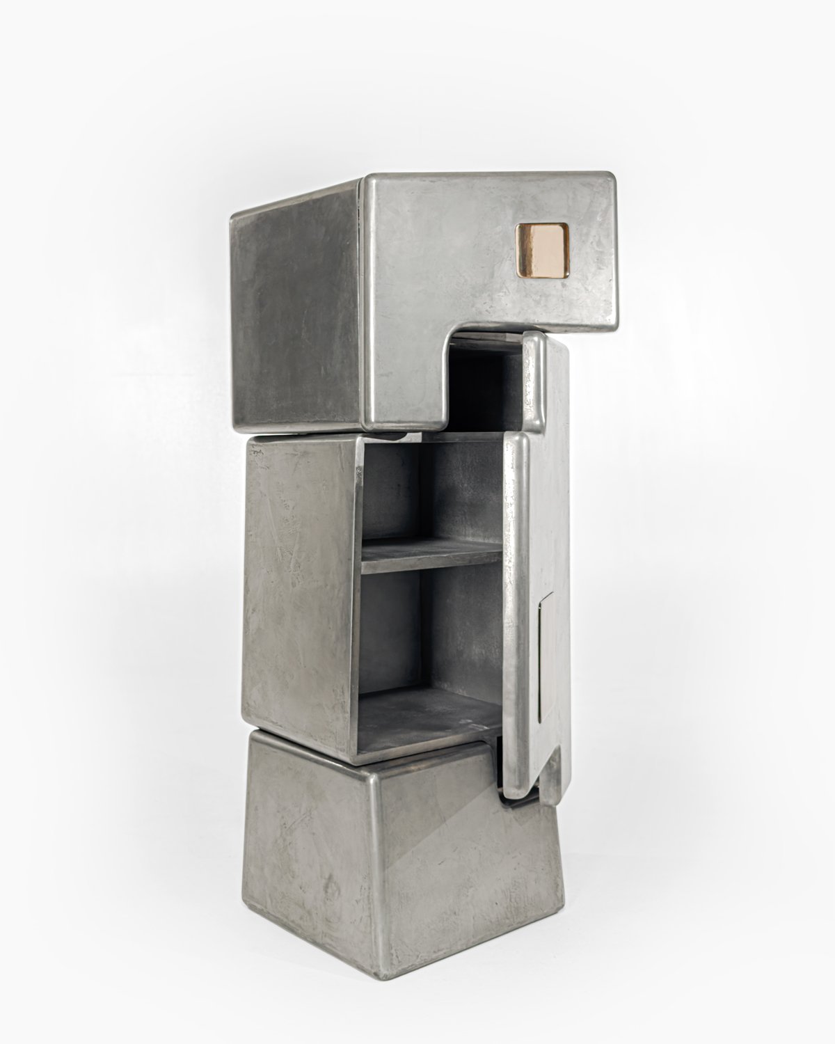 BRYLA_cabinet_3.jpg