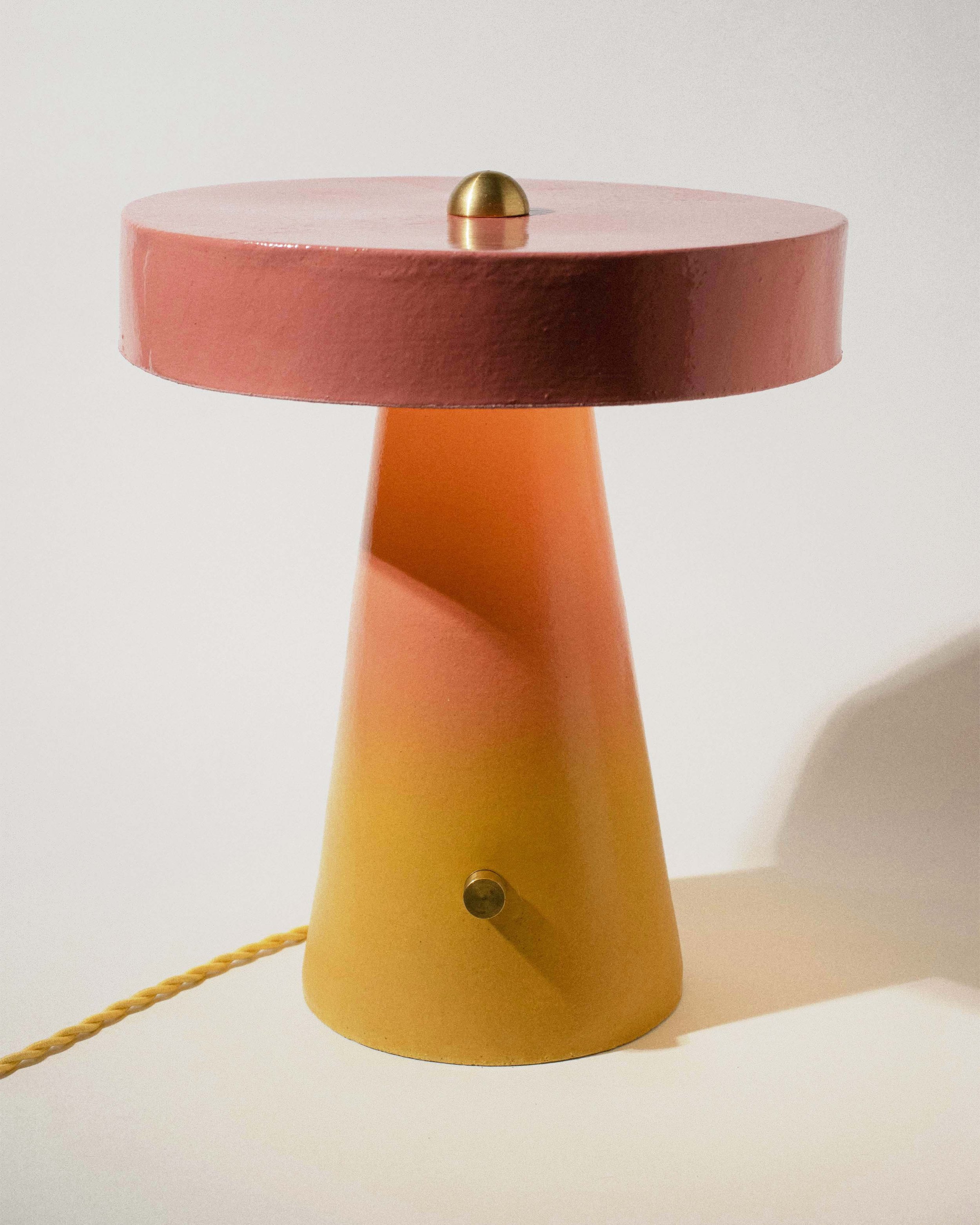 Sunset_SpectrumLamp_front.jpg