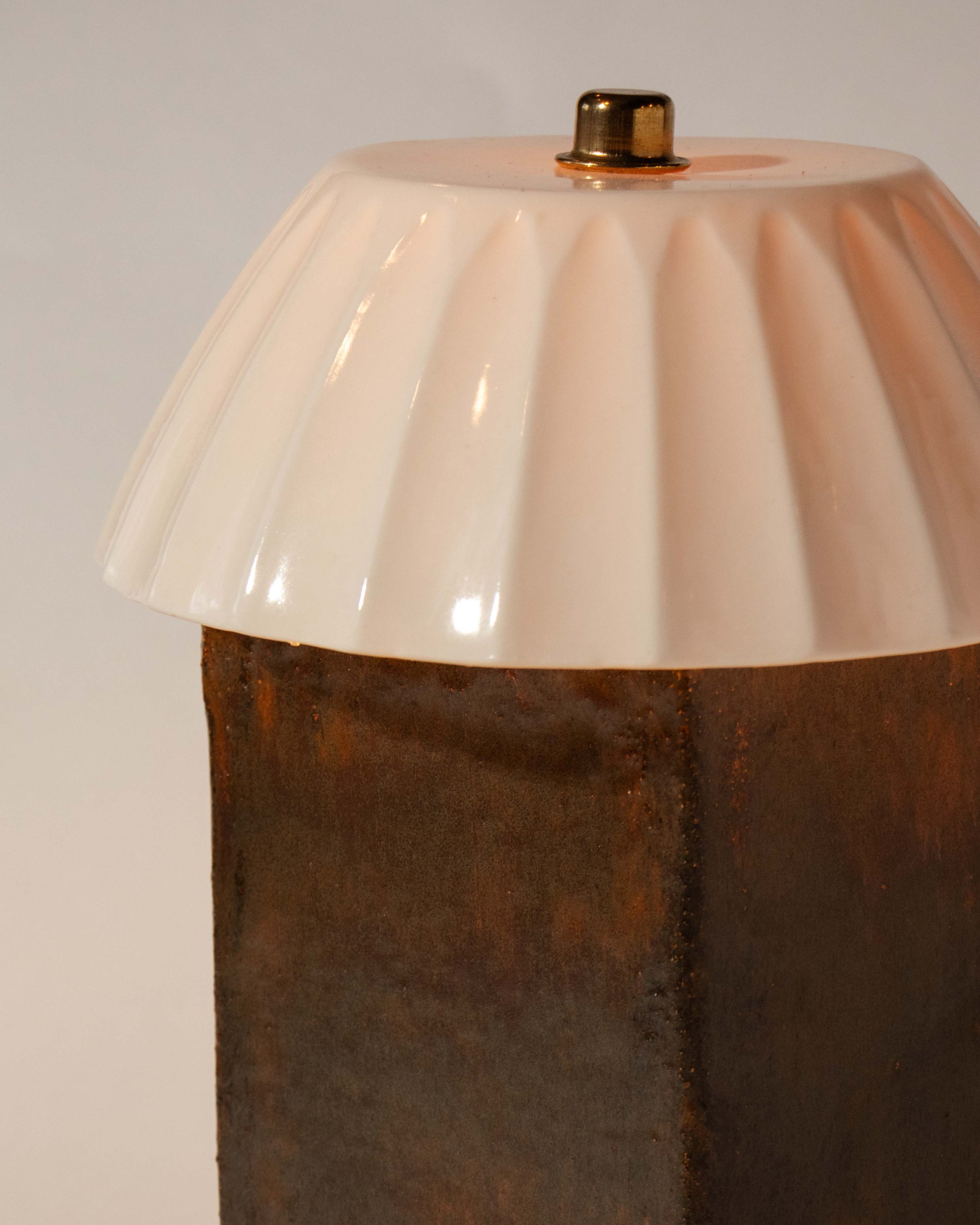 CoffeeLamp_Espresso_detail-on.jpg