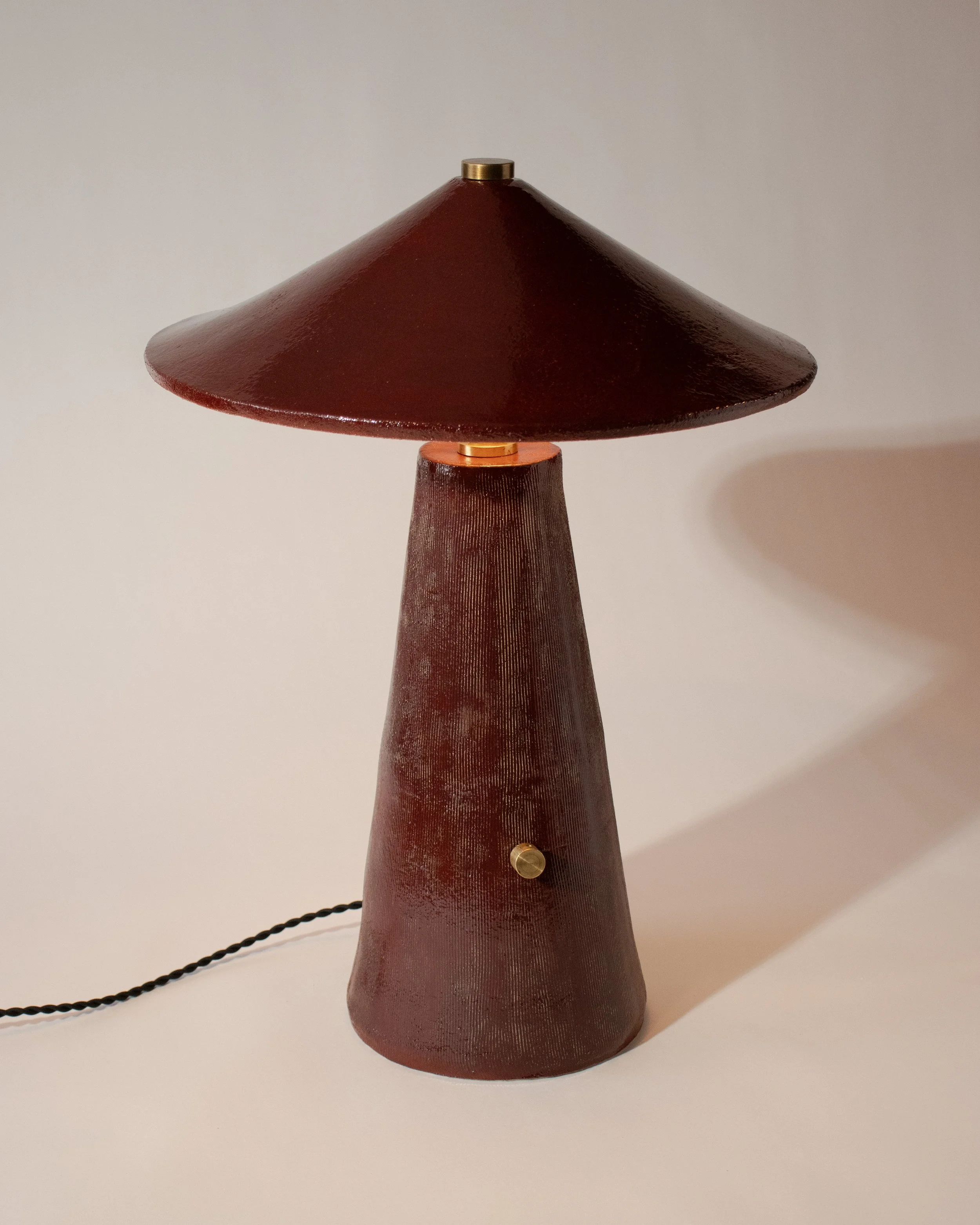 MaroonLamp_angle.jpg