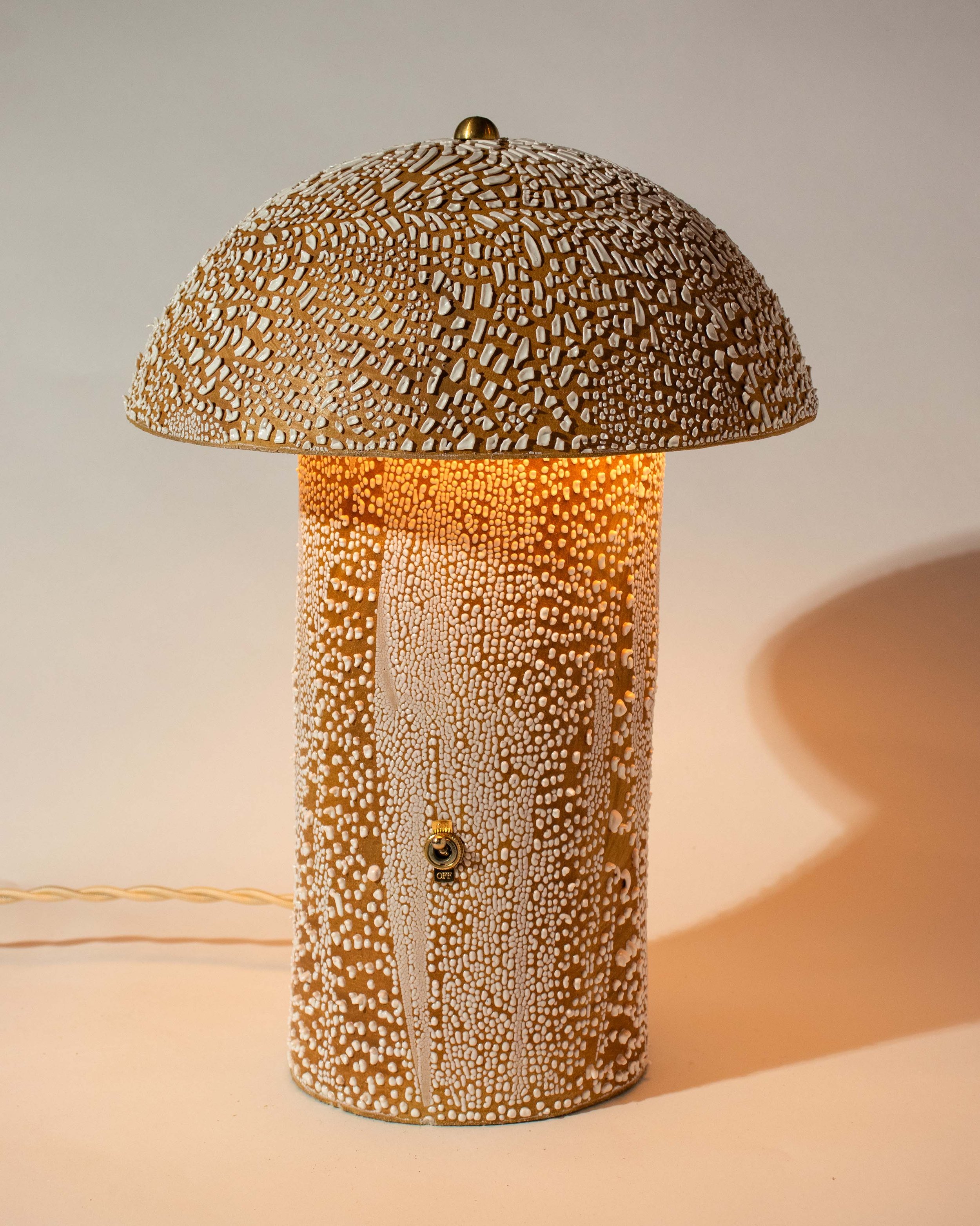 CrackleMushroom_gold_front_on.jpg