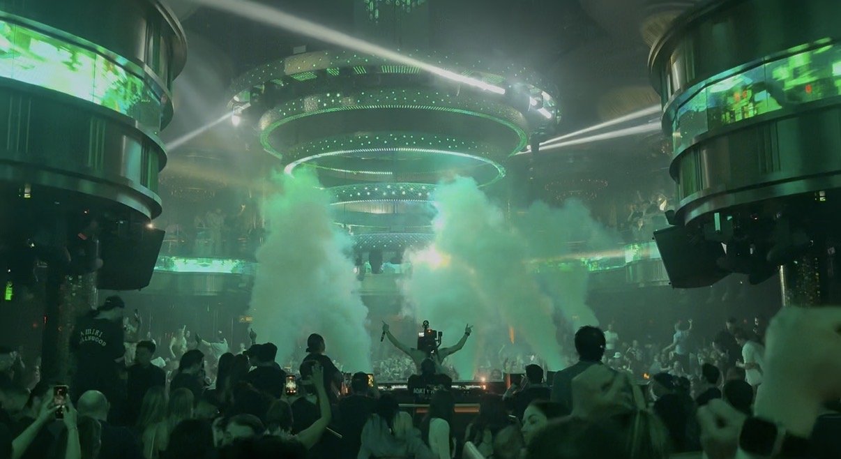 VIP + Steve Aoki 💗