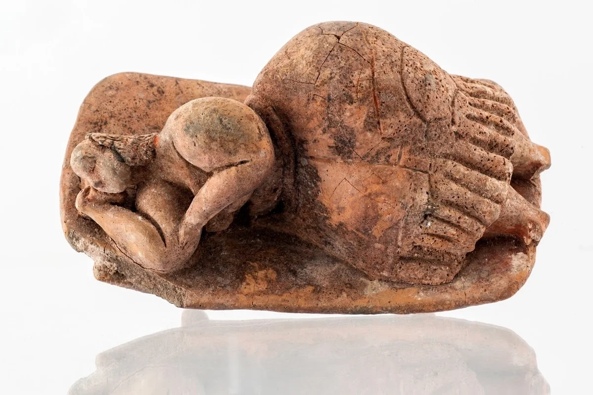 sleeping-lady-malta-sculpture.jpg.webp