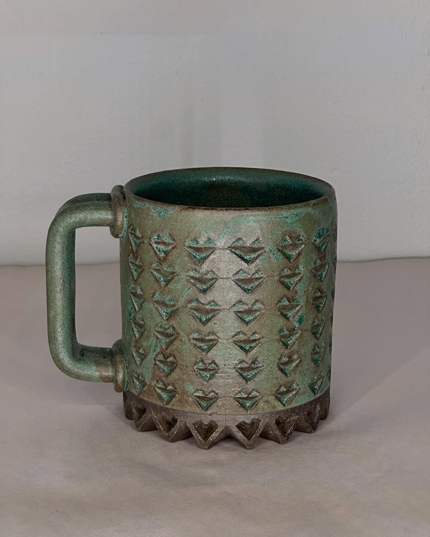My true heart. My green heart. 💚 
.
.
.
.
#fortheloveofclay #clayplay #chicagomade #smallbatchpottery#handmade #wheelthrown #gay4clay #chicagomakers #chicagomaker #wheelthrown #potterytoday #ceramics #playinginmud #carvingpottery #chicago #chicagoce