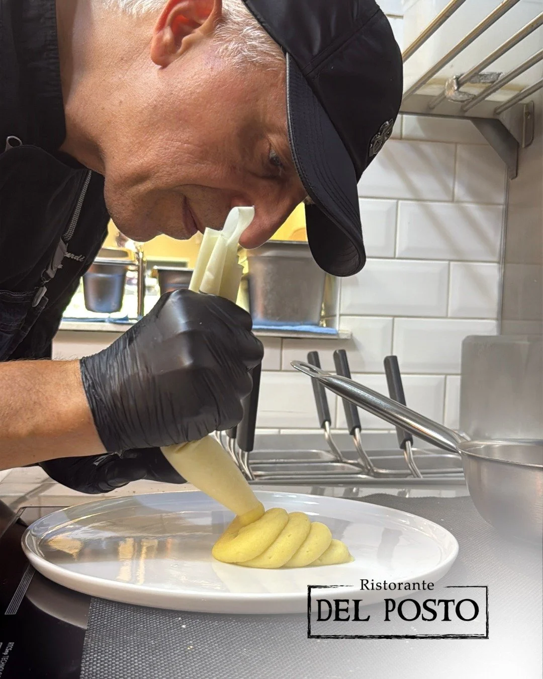 Crafted with Passion, Served with Elegance 👨‍🍳✨
At Del Posto, every detail matters — from the first touch in the kitchen to the final presentation at your table. Authentic Italian flavours, plated with love and precision.
👉 Experience