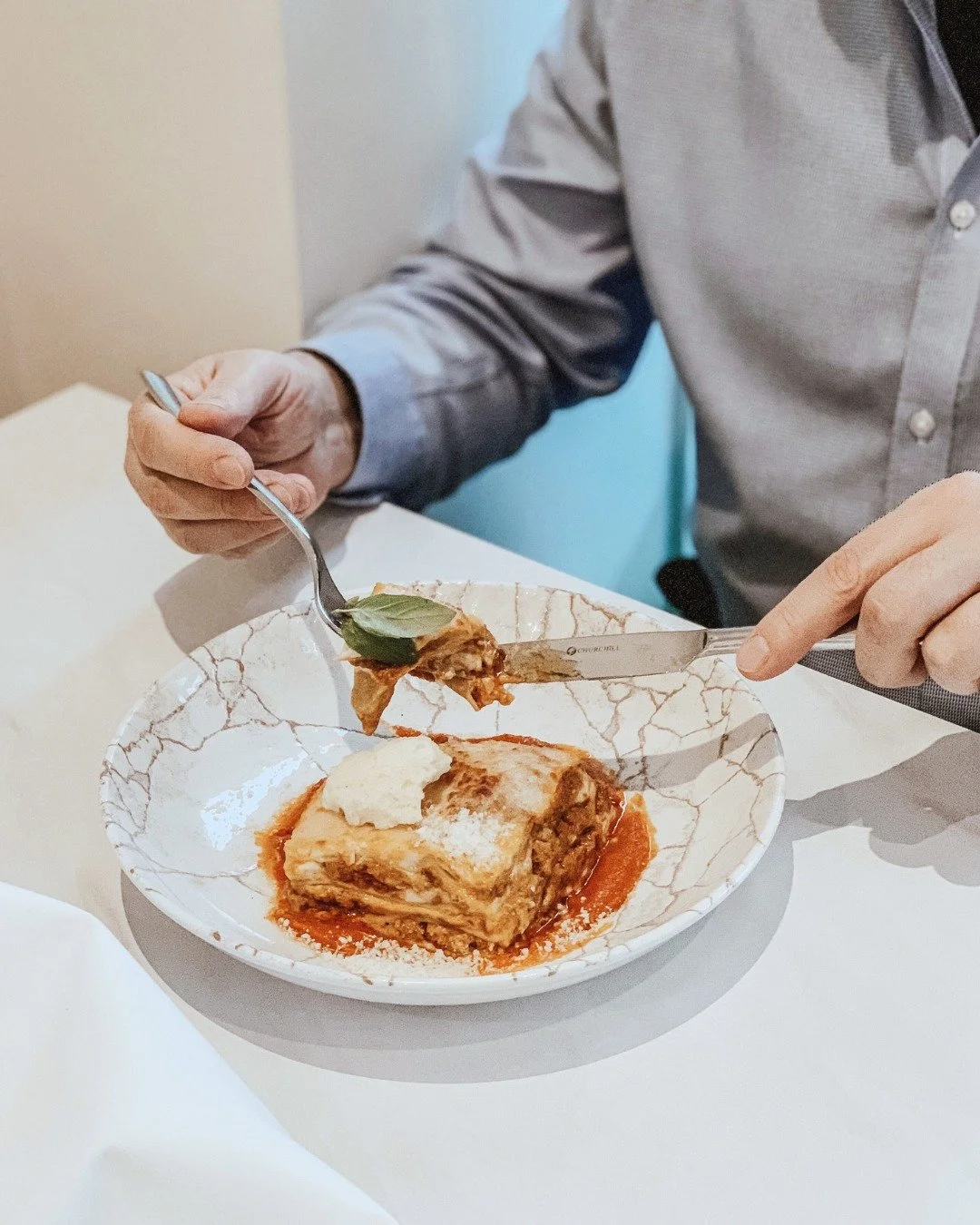 Layers of comfort.
Authentic Italian lasagna &mdash; rich, generous, unforgettable.
Experience the taste of tradition at Ristorante Del Posto.
Book your table today: https://delposto.co.uk 🍽️