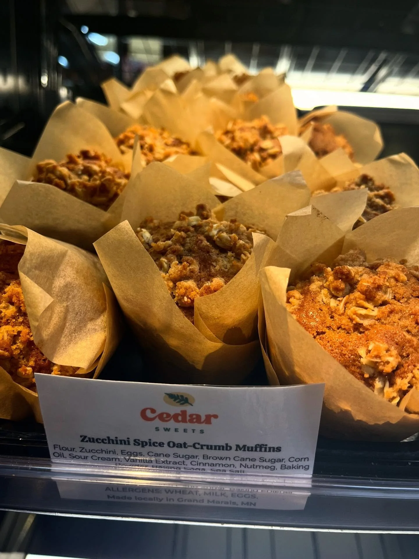 ✨Zucchini Spice Oat Crumb Muffins✨ Just delivered fresh to @cookcountycoop