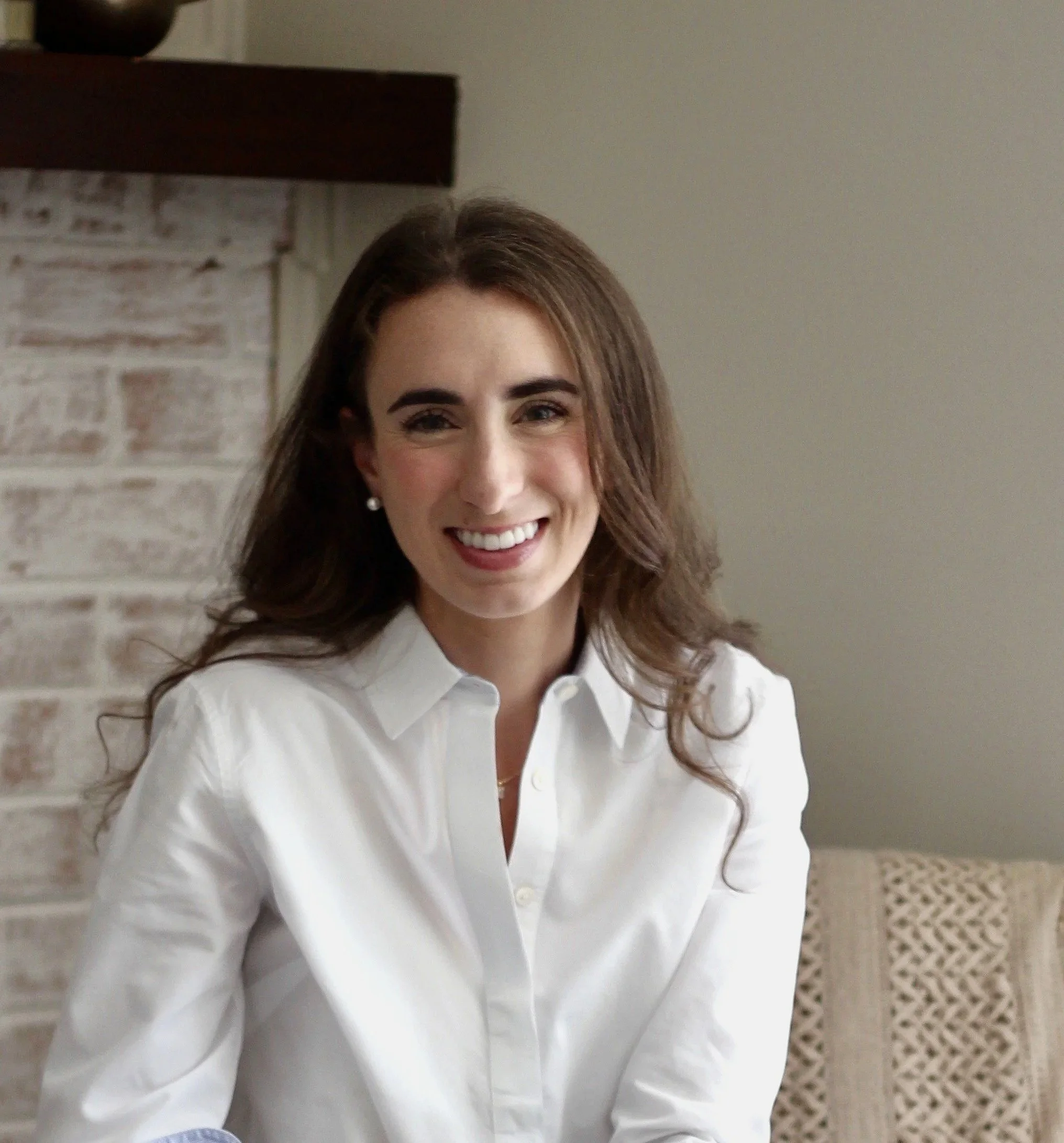 Image of Anna Allshouse, a Monarch Wellness therapist working with eating disorders, trauma and OCD.