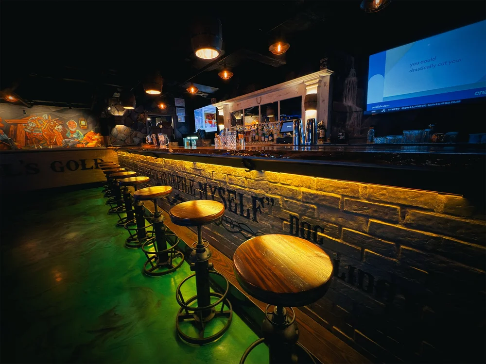 Bar photo 2