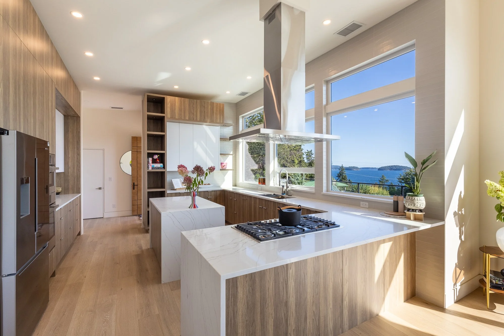 980 Gower Point Hi Res-7.jpg