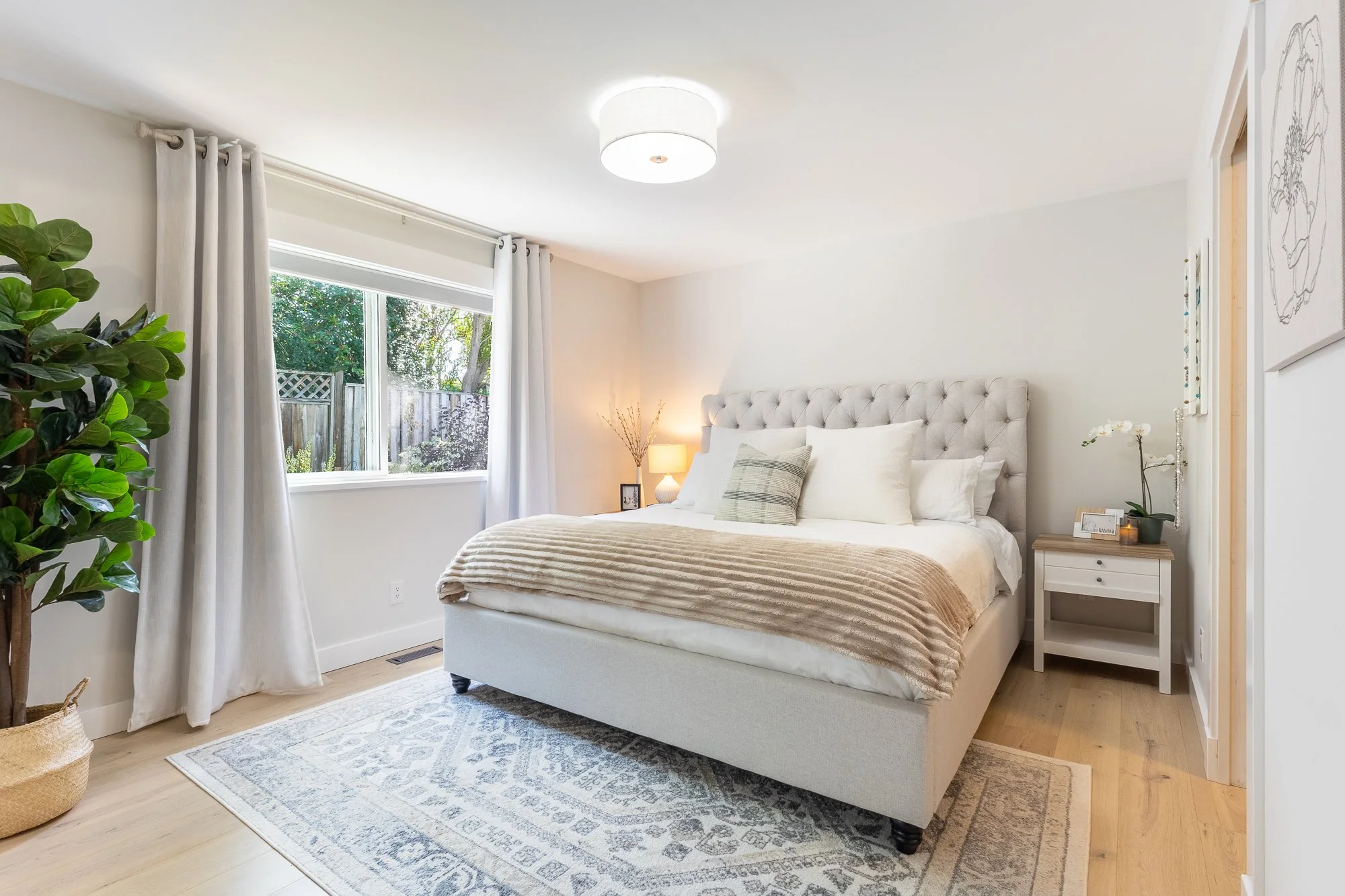 5592 Curtis Place HiRes-11.jpg