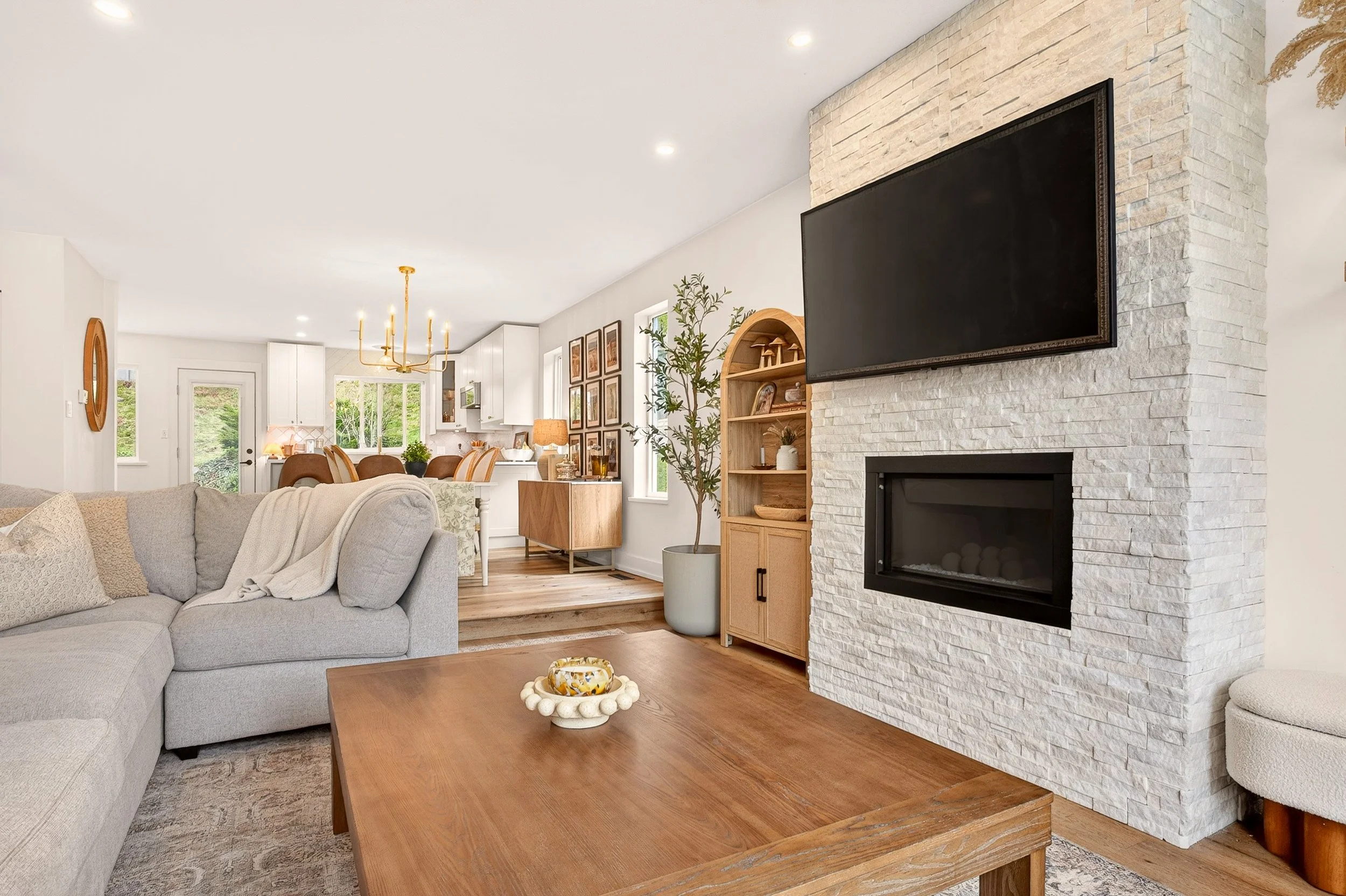5830 Heron Pl-9.jpg
