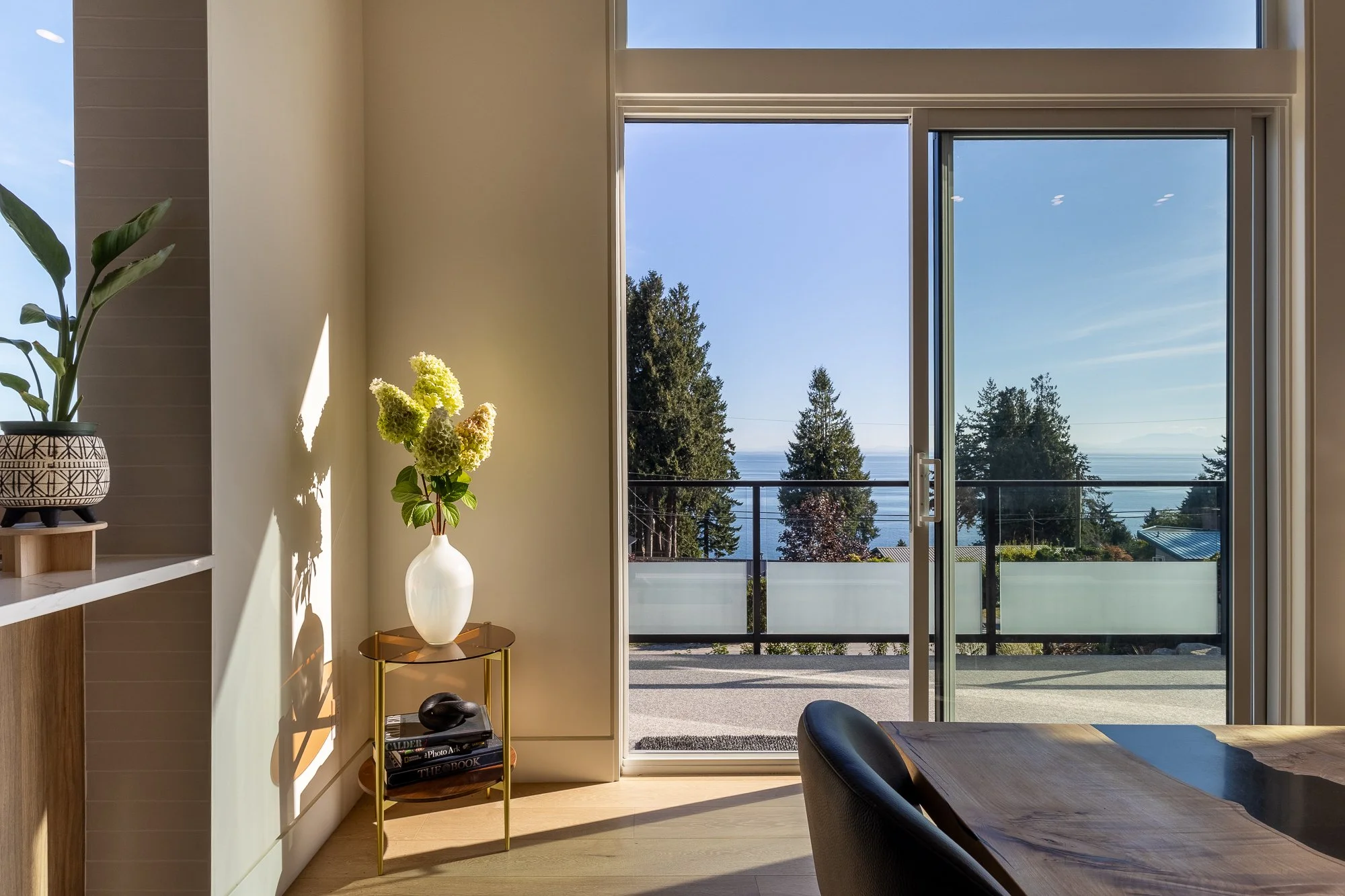 980 Gower Point Hi Res-53.jpg