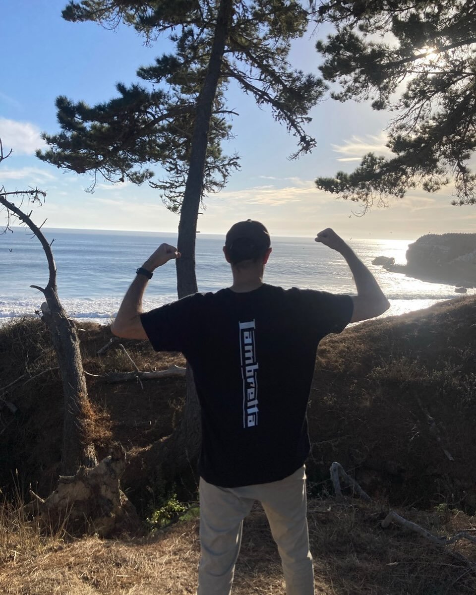 Get this scooter boy a Secret Servix Fan Club banner!  Thank you @vespaanarchy for sporting our new merch. #secretservix #secretservixscooterclub #lambretta #backtat #ifyouknowyouknow #scooterboy #scootergirls #okilladdavespatag #vespa ##lambrettatat
