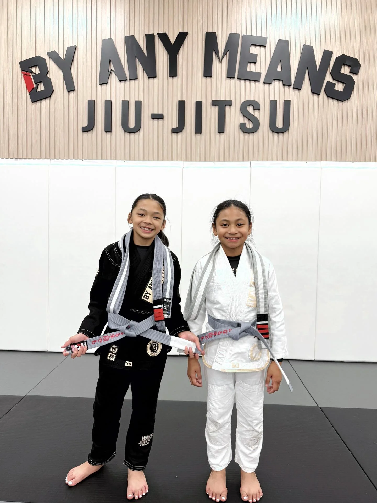 Caiya and Alana - Congrats on your solid gray!