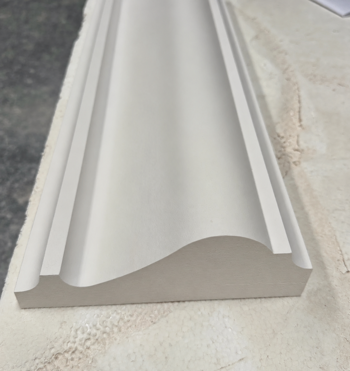Custom plaster molding profile